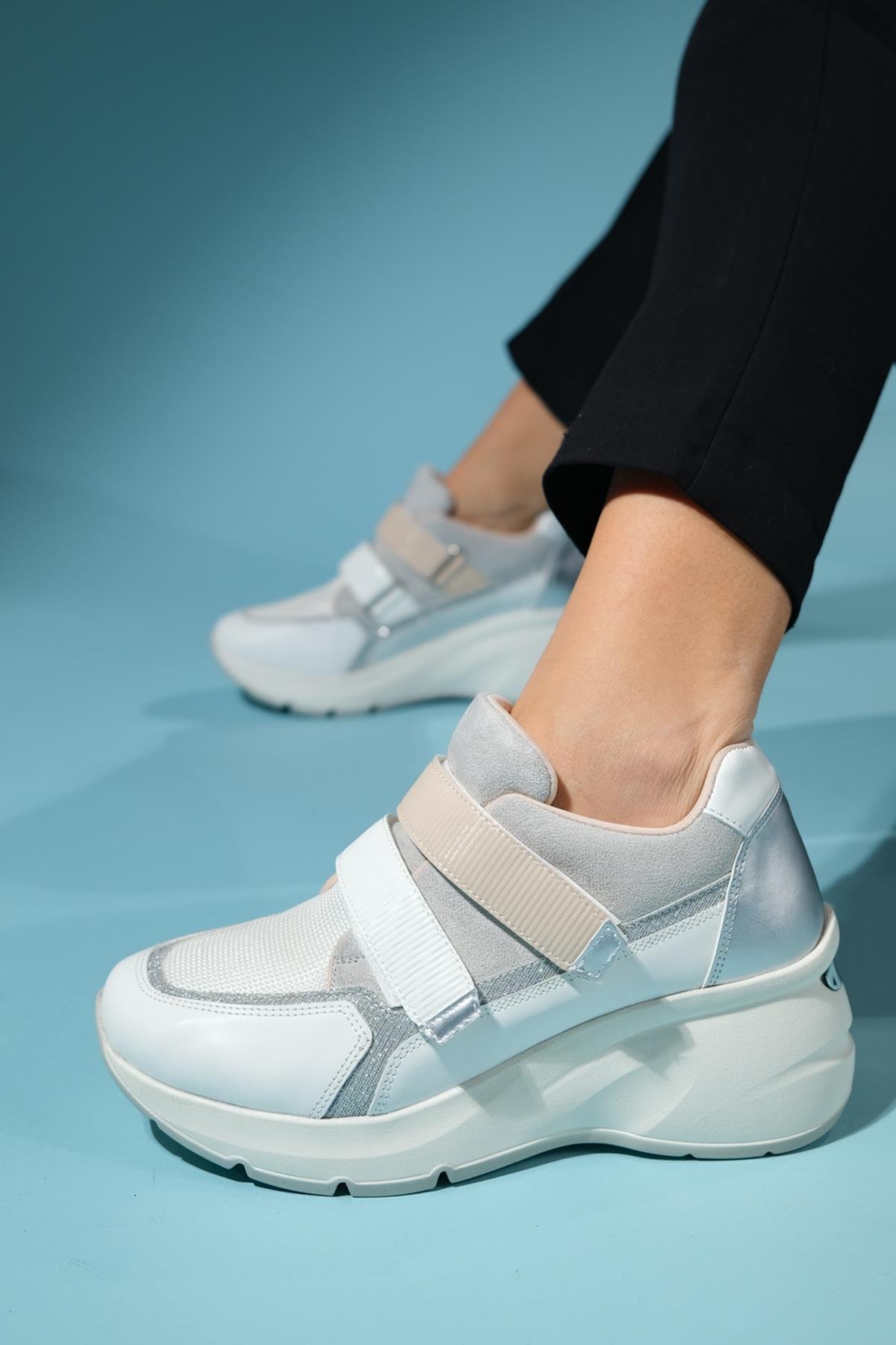 98-62169-4-BEYAZ/BEJBERGE Beyaz Bej Kadın Cırtlı Dolgu Taban Spor Sneakers