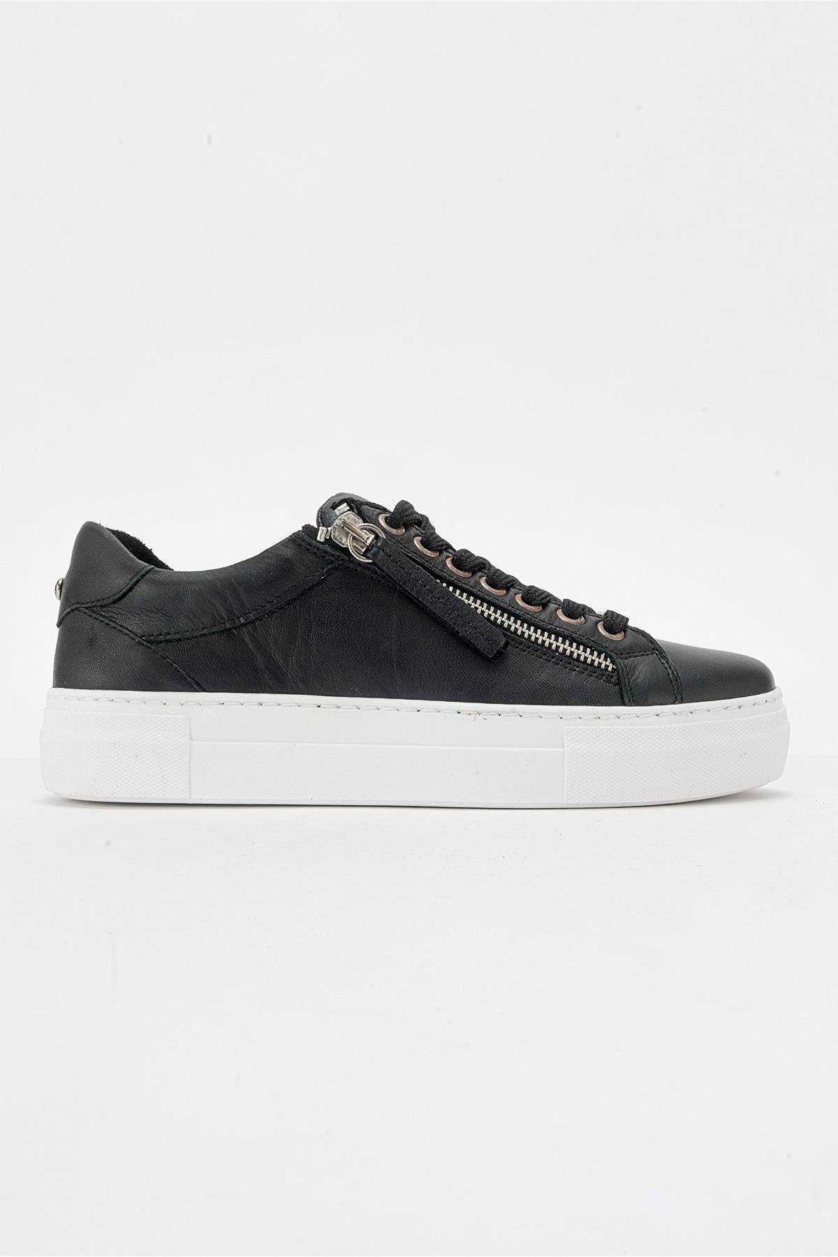 116-143201-2-SIYAHBERLY Siyah Hakiki Deri Kadın Sneakers