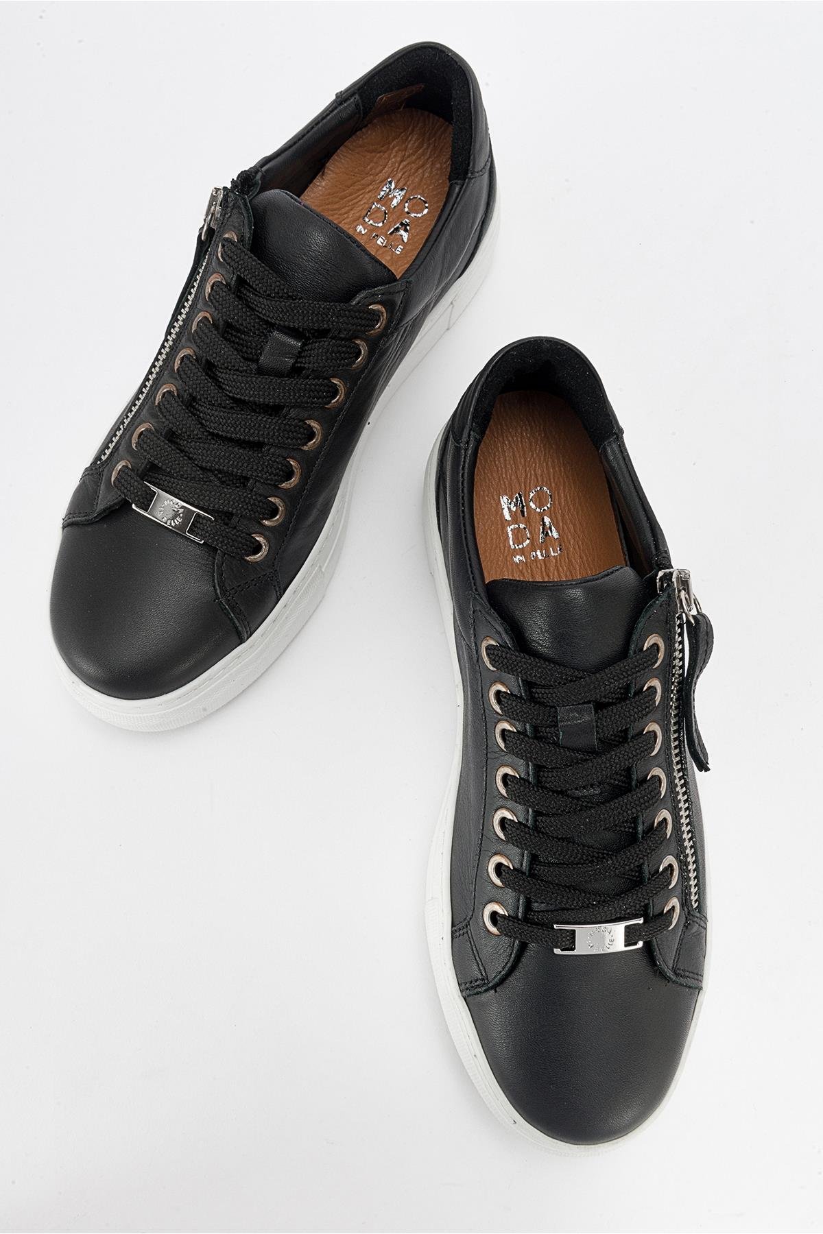 116-143201-2-SIYAHBERLY Siyah Hakiki Deri Kadın Sneakers