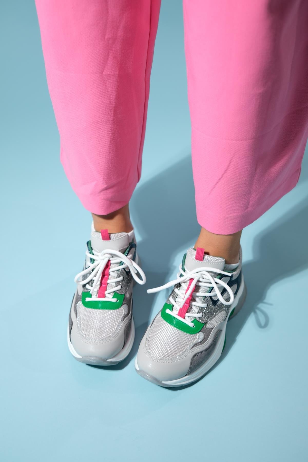 98-30162-6-GRI SIMLI MULTICROWN Gri Simli Multi Bağcıklı Kadın Kalın Taban Spor Sneakers