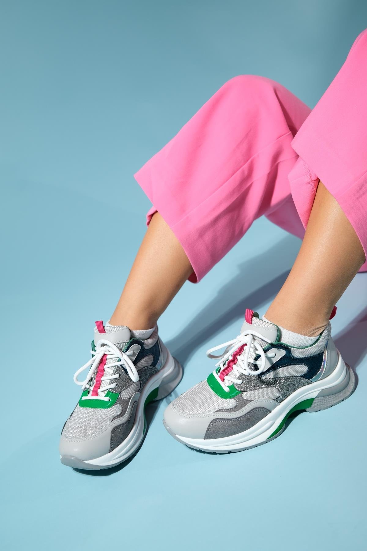 98-30162-6-GRI SIMLI MULTICROWN Gri Simli Multi Bağcıklı Kadın Kalın Taban Spor Sneakers