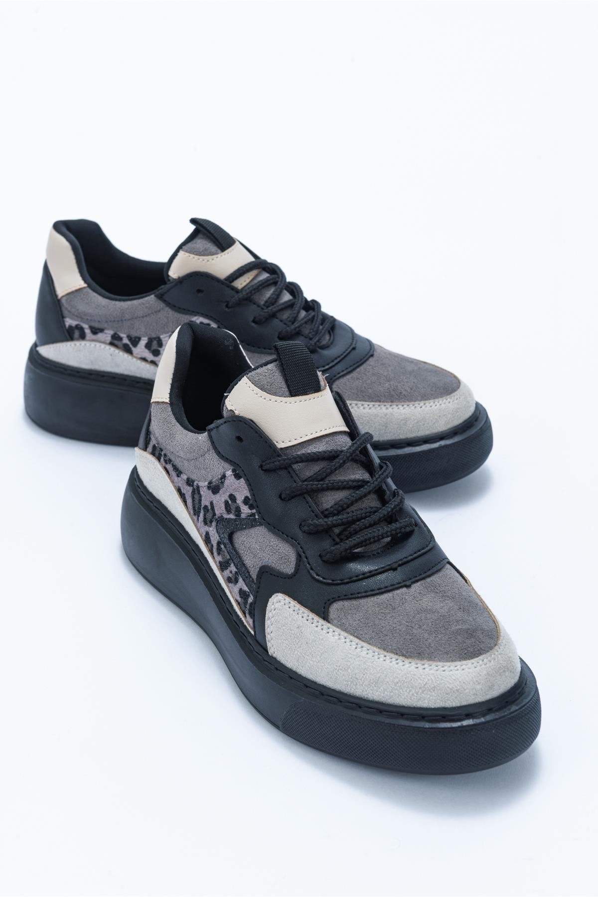 17-Y705-1-BUZ/SIYAHDREA Buz-Siyah Kadın Günlük Sneakers