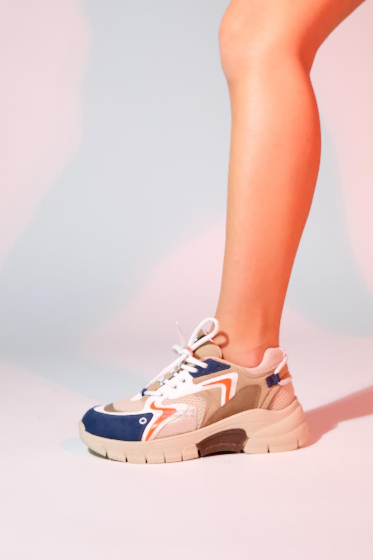 98-51166-6-BEJ/LACI MULTIDUJA Bej Laci Multi Fileli Kadın Kalın Taban Spor Sneakers