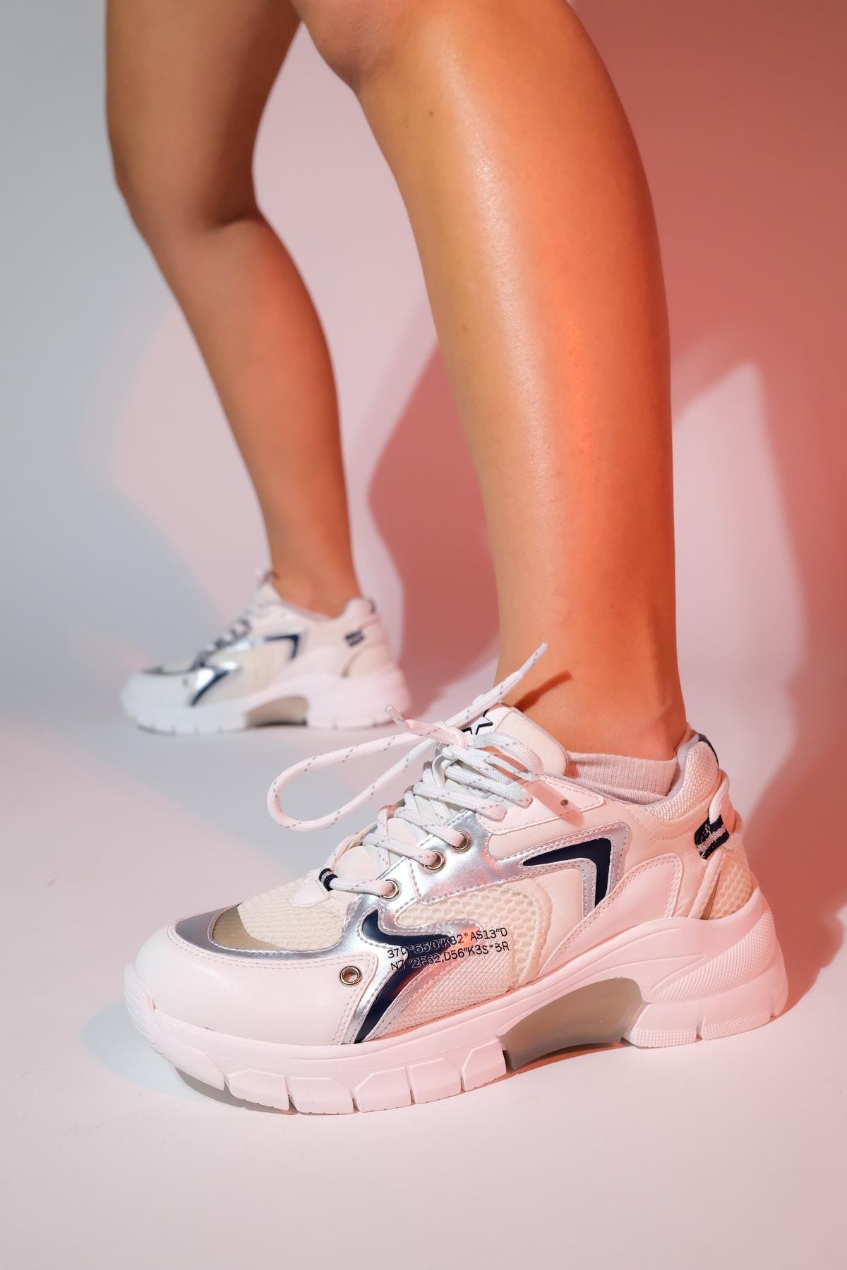 98-51166-5-BEYAZ/GUMUS MULTIDUJA Beyaz Gümüş Multi Fileli Kadın Kalın Taban Spor Sneakers