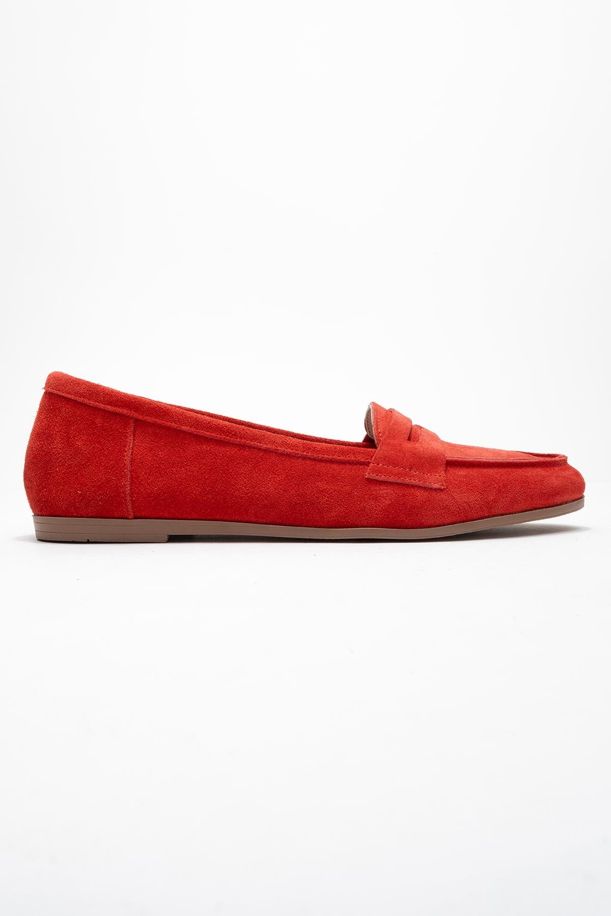 63-F02-16F02 Kırmızı Süet Hakiki Deri Kadın Loafer Ayakkabı