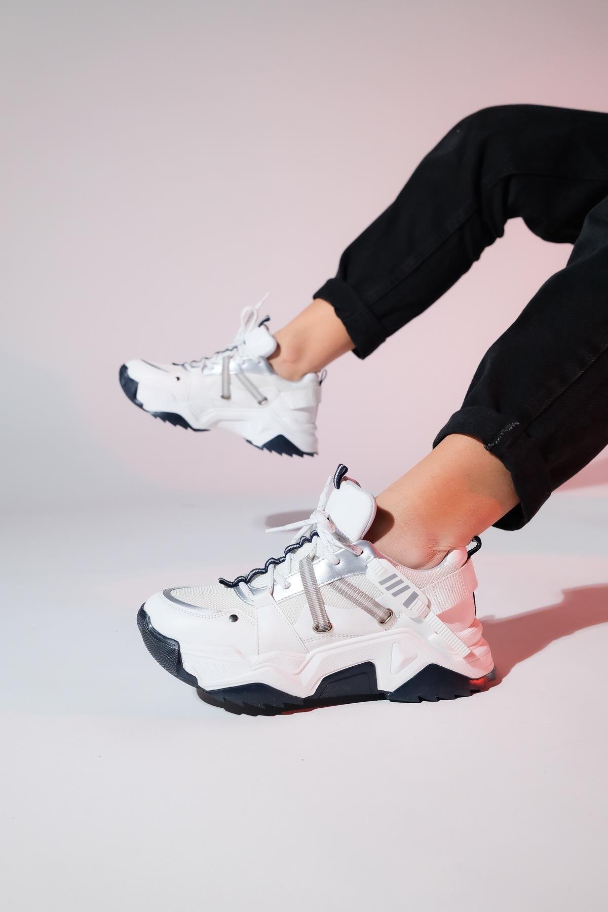 98-65160-7-BEYAZ/LACILEONA Beyaz-Laci Kadın Spor Sneakers