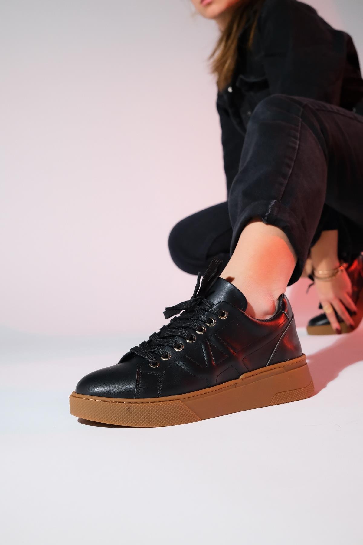 223-1508-1-SIYAHLİEZ Siyah Kadın Spor Sneaker