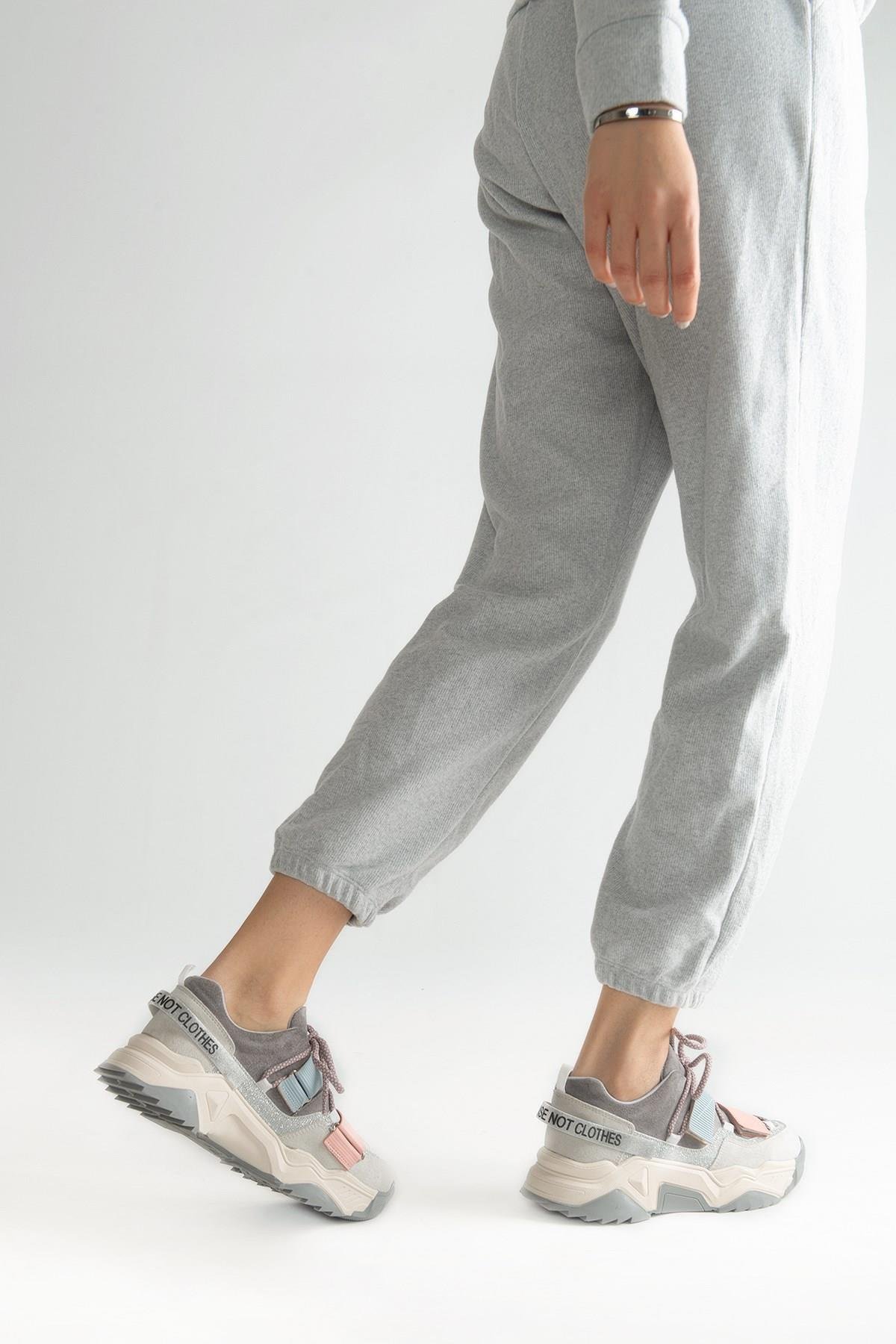 98-65140-8LULEN Buz Multi Sim Yazılı Cırtlı Kadın Spor Sneakers