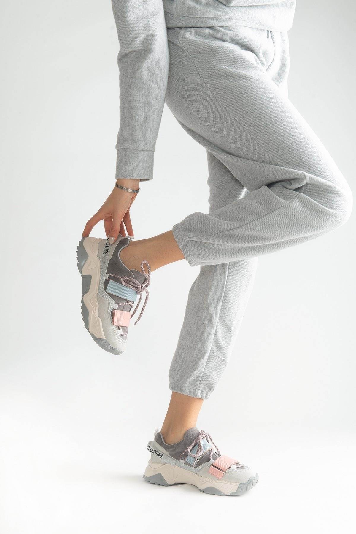 98-65140-8LULEN Buz Multi Sim Yazılı Cırtlı Kadın Spor Sneakers