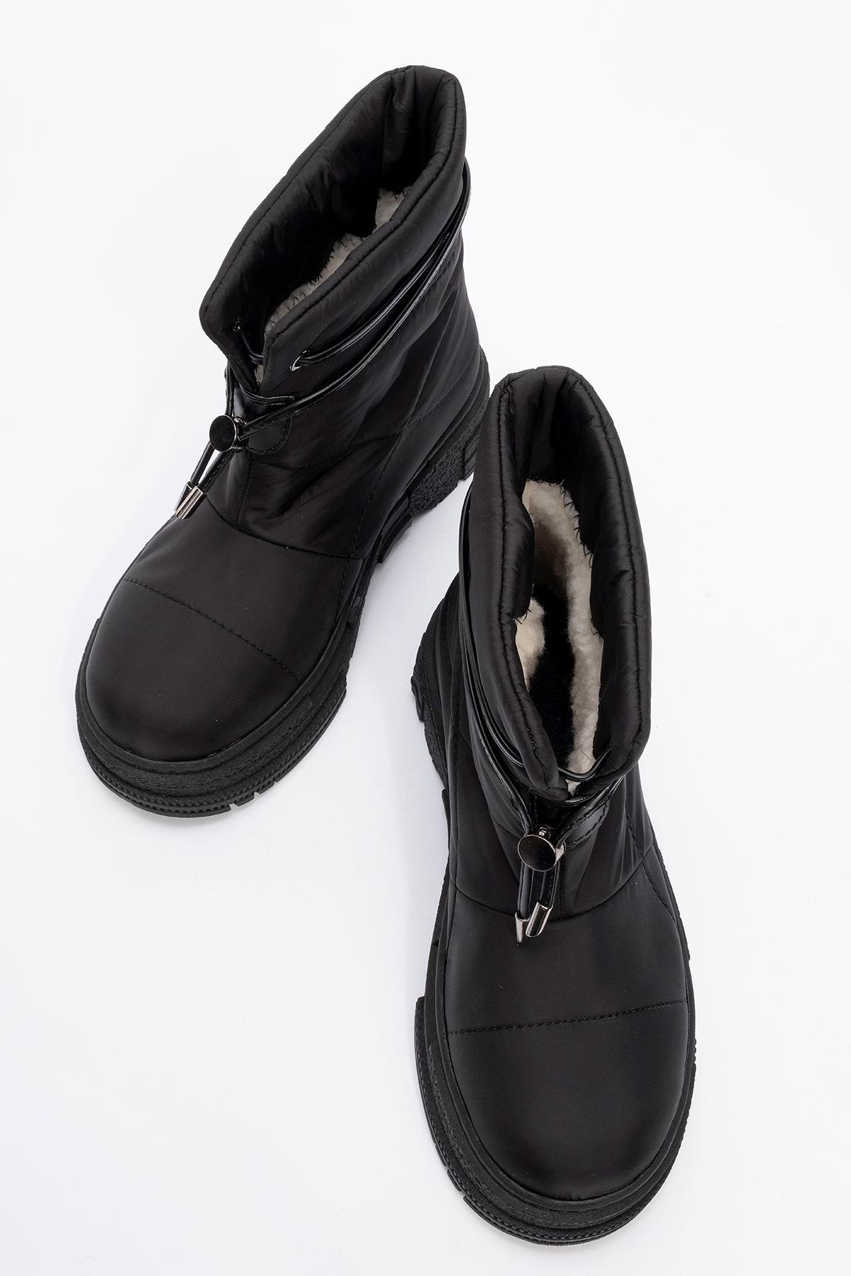 98-3676-1-SIYAHMESTA Siyah Paraşüt Kadın Bot