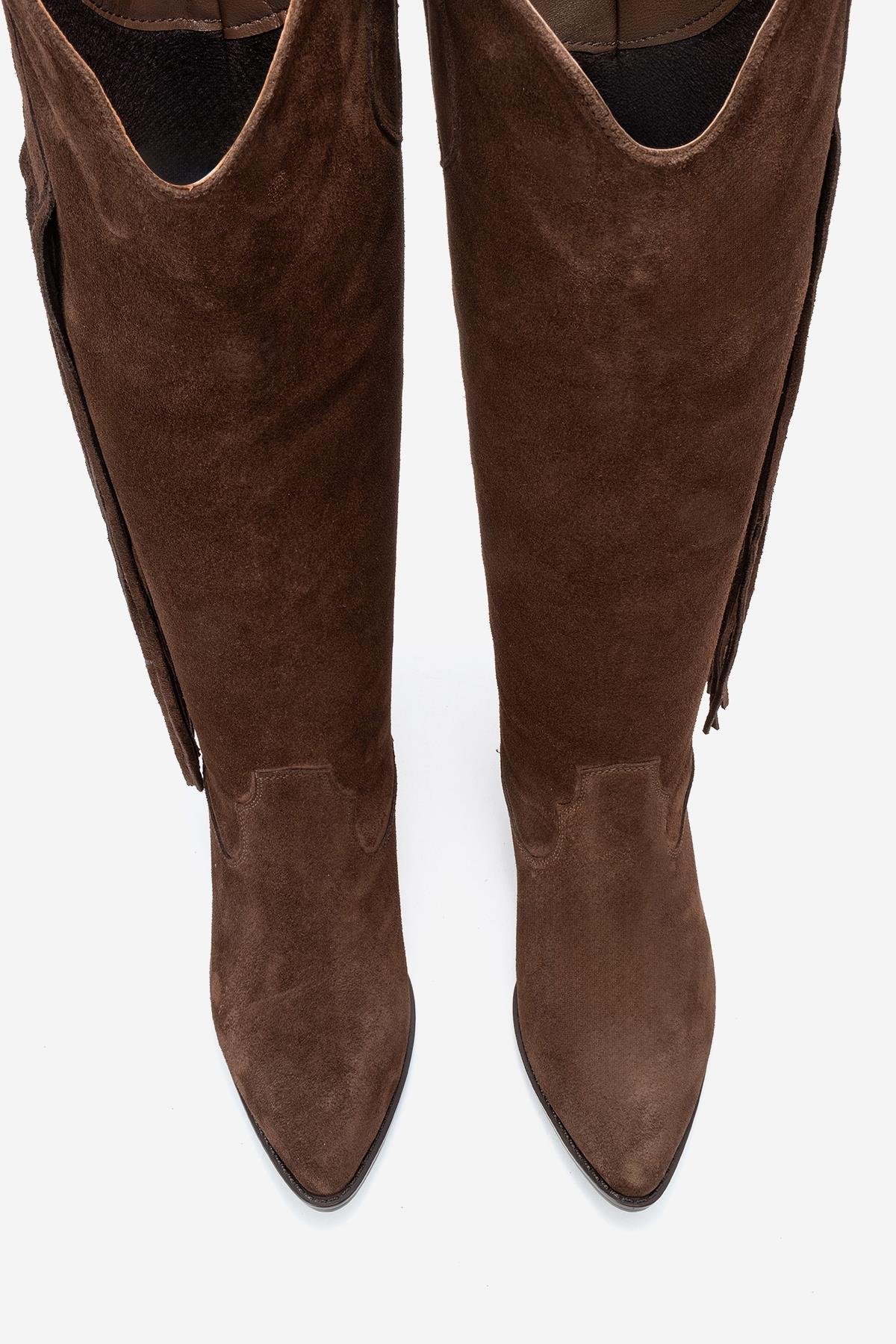 9-3018-3-KAHVERENGIRİOS Kahverengi Hakiki Deri Süet Püsküllü Kadın Kalın Topuklu Çizme