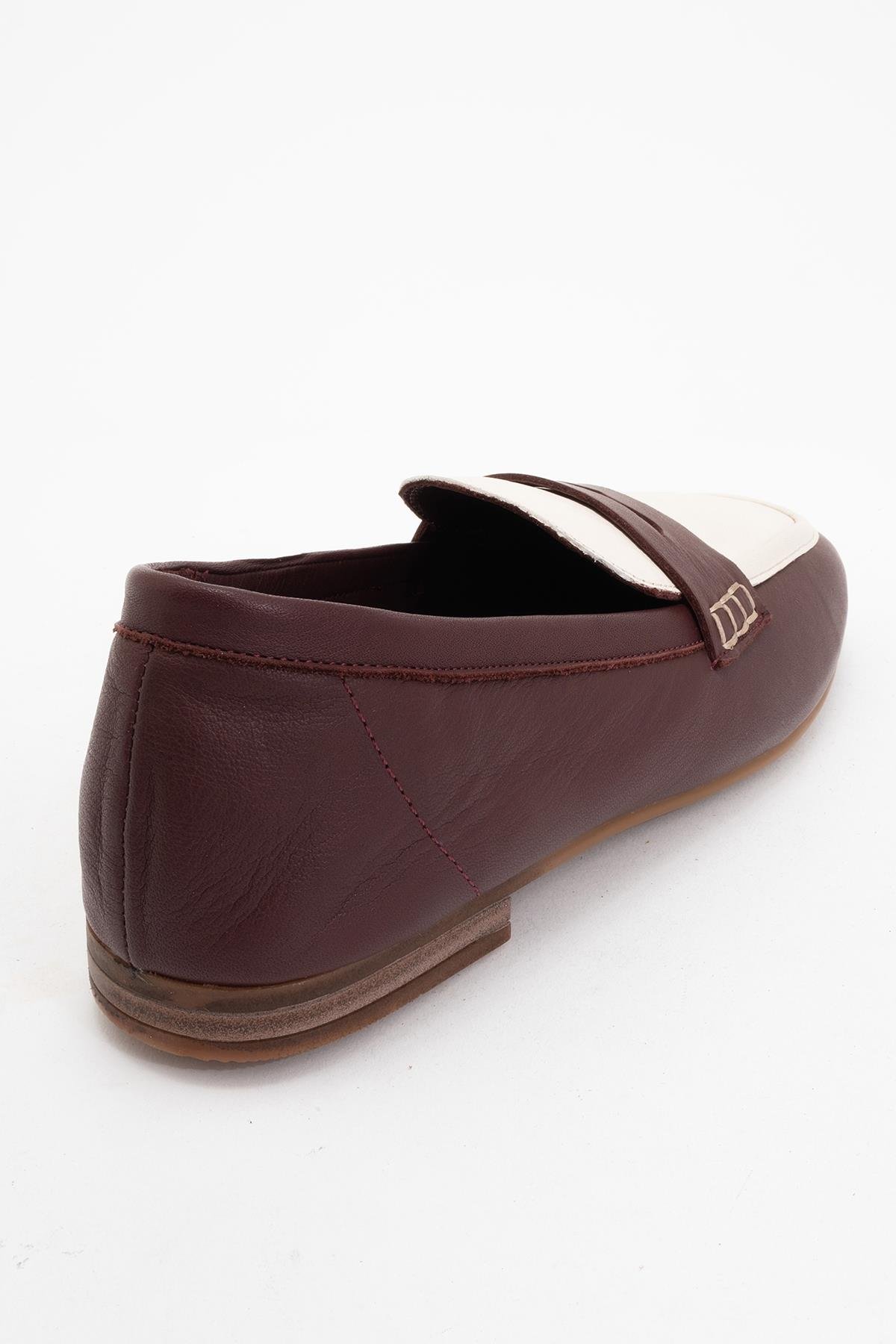 177-200-2-BORDO/BEYAZSKYE Bordo-Beyaz Hakiki Deri Küt Burun Kadın Loafer Ayakkabı