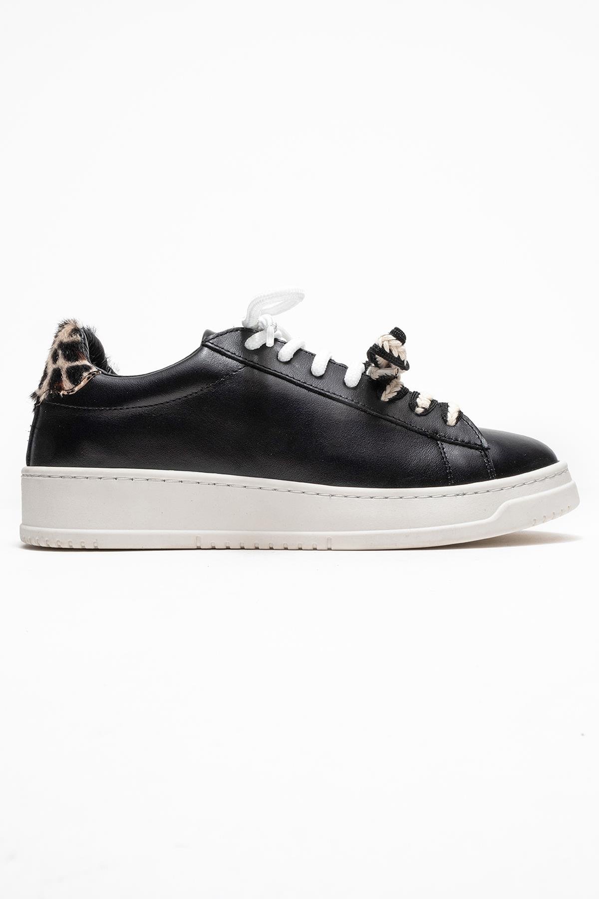 223-25100-2-SIYAH DESENLIWARRON Siyah Desenli Hakiki Deri Kadın Sneakers