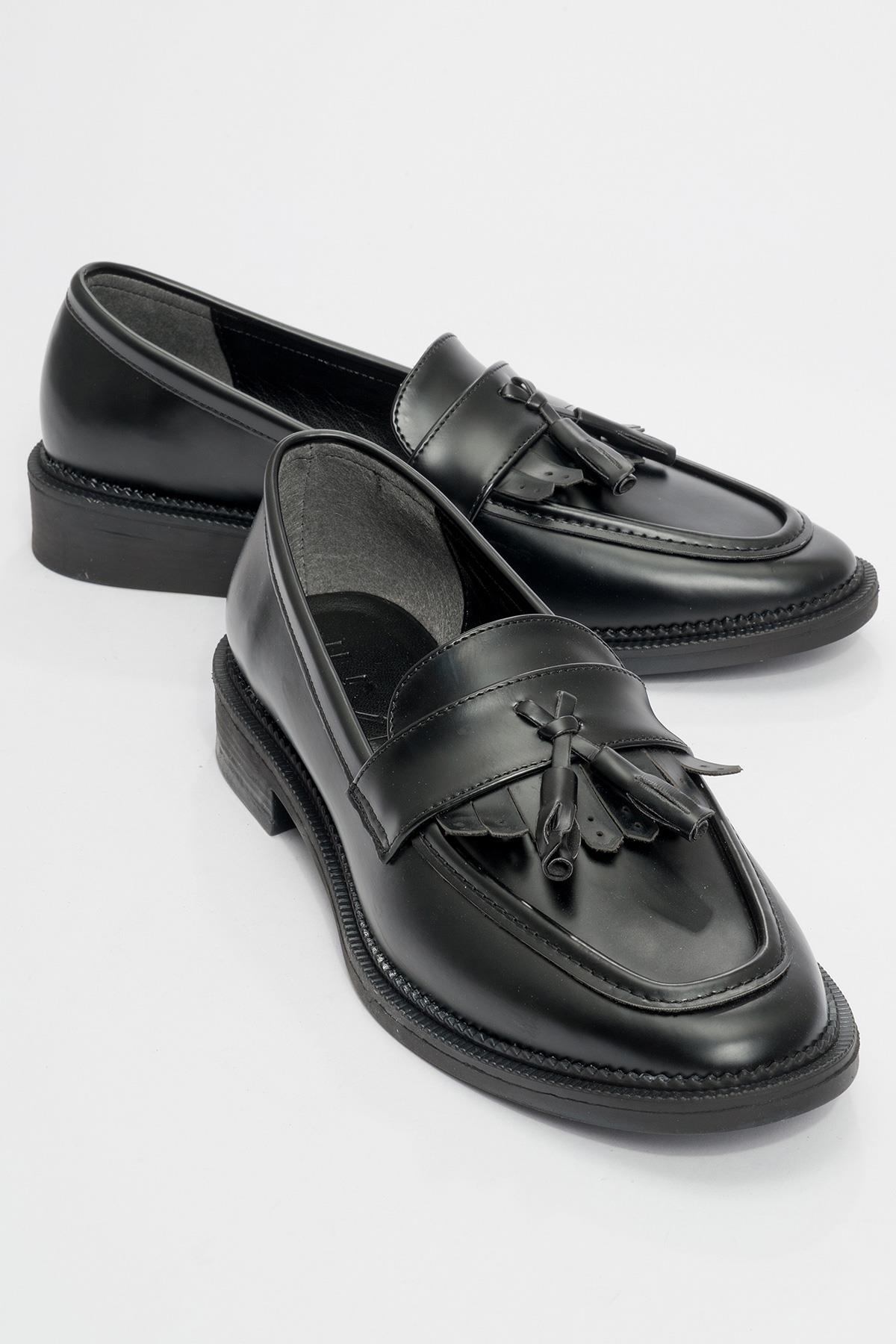 1-386K907-4-SIYAH MAT RUGANLİLY Siyah Mat Rugan Kadın Loafer