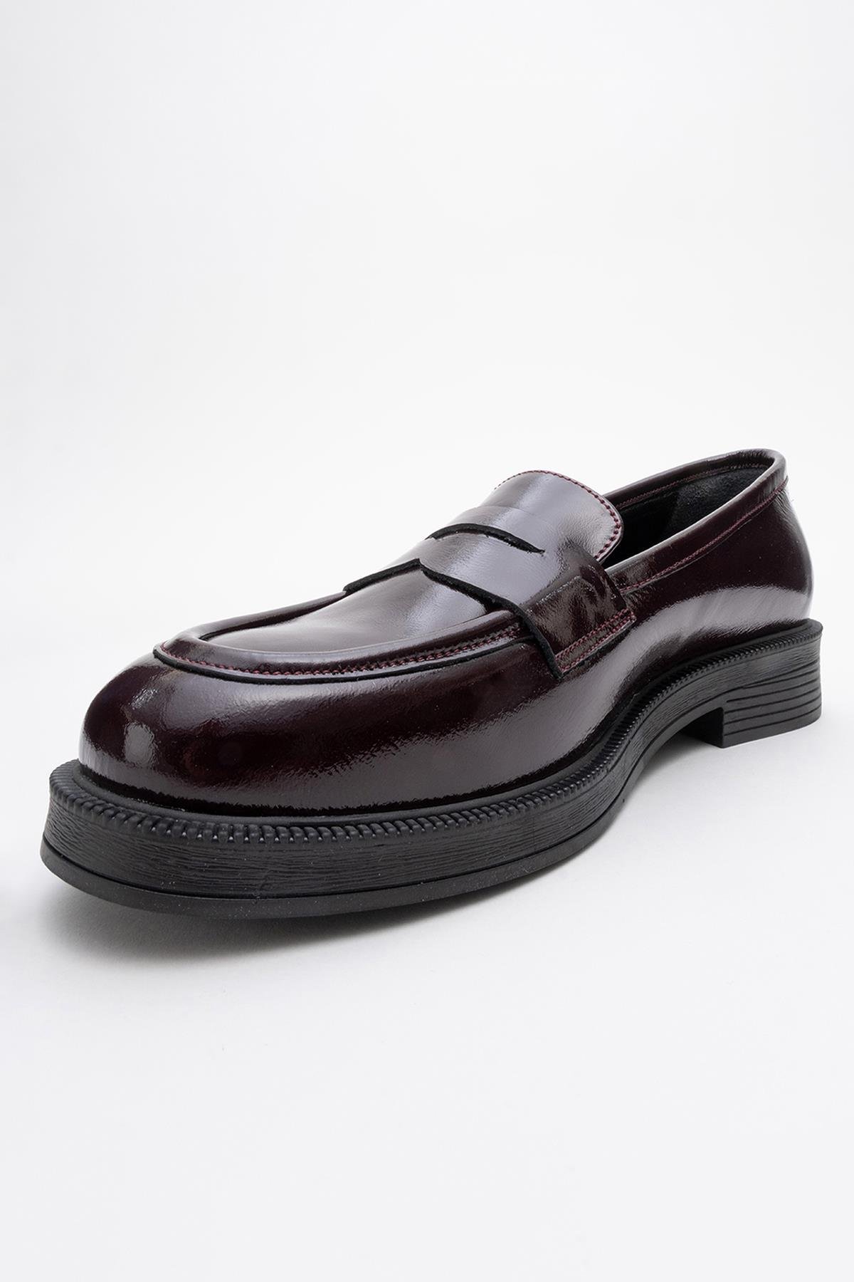 139-03-4-BORDO RUGANPLİNE Bordo Rugan Hakiki Deri Kadın Loafer Ayakkabı