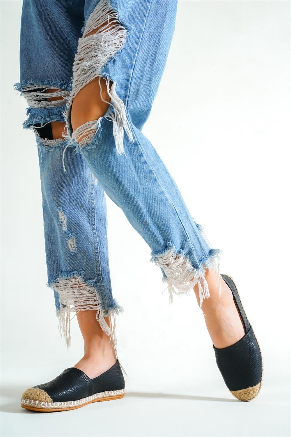 Capone 001 Women Black Espadrille