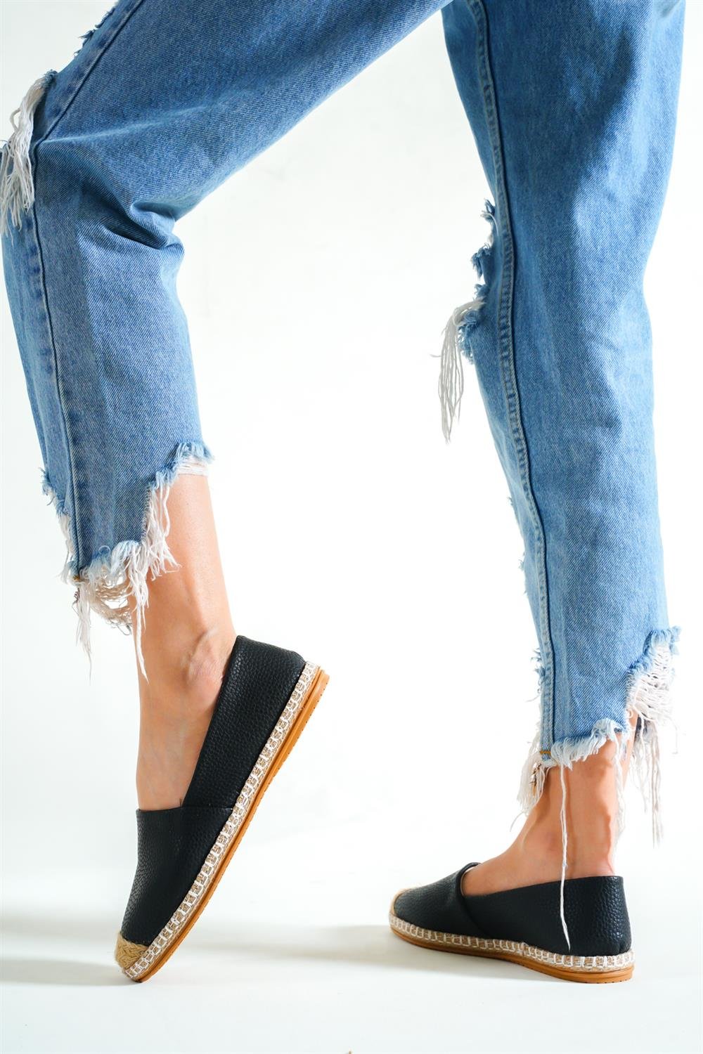 Capone 001 Women Black Espadrille