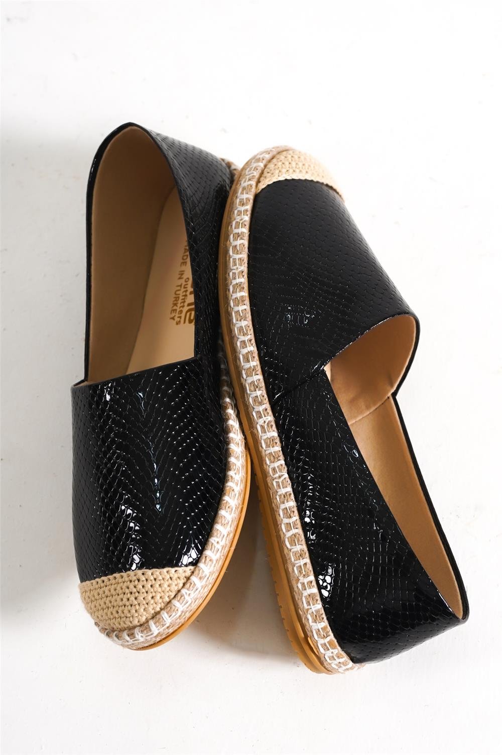 Capone 001 Women Black Espadrille