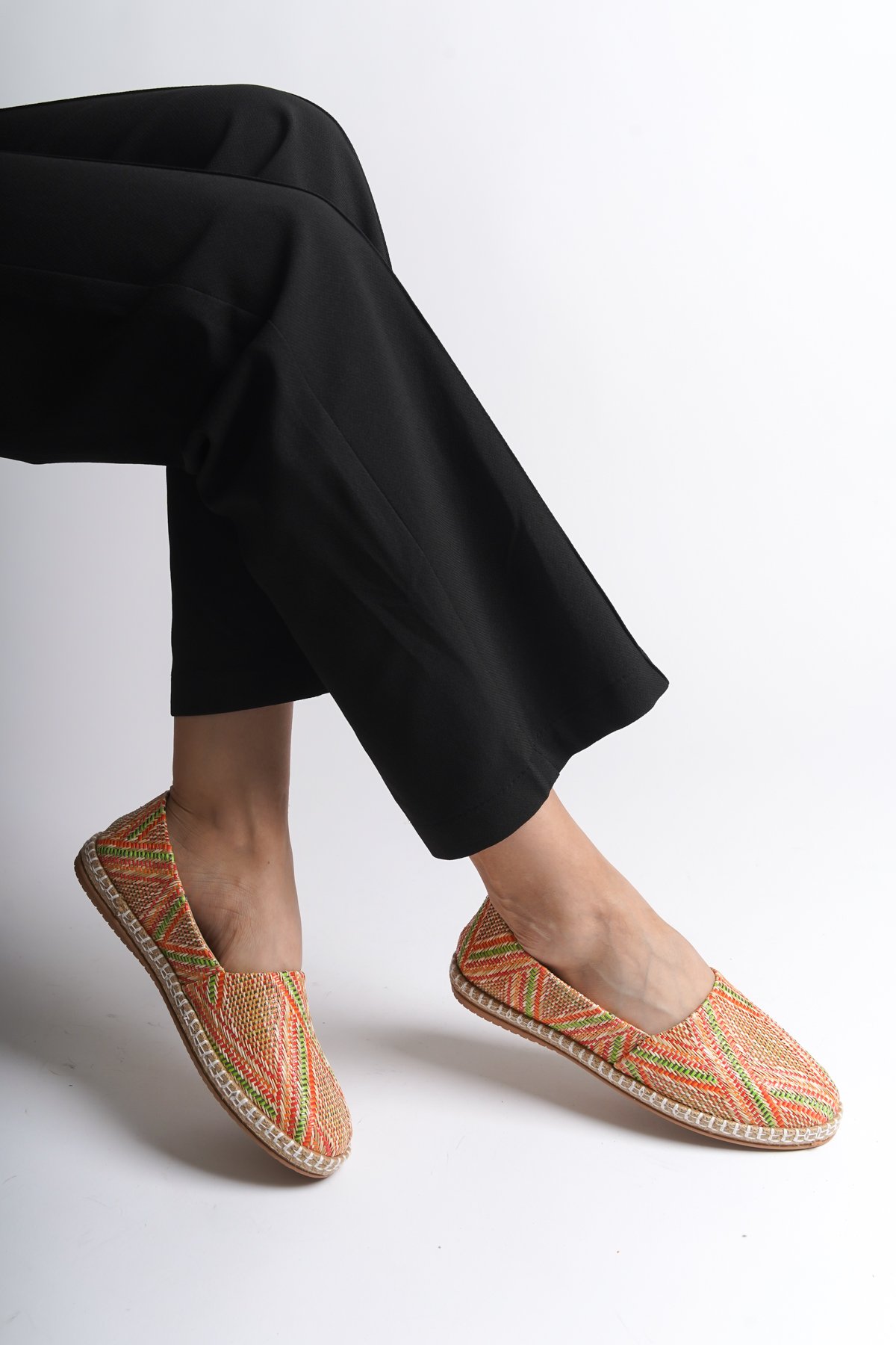 Capone 001 Women Green Orange Espadrille