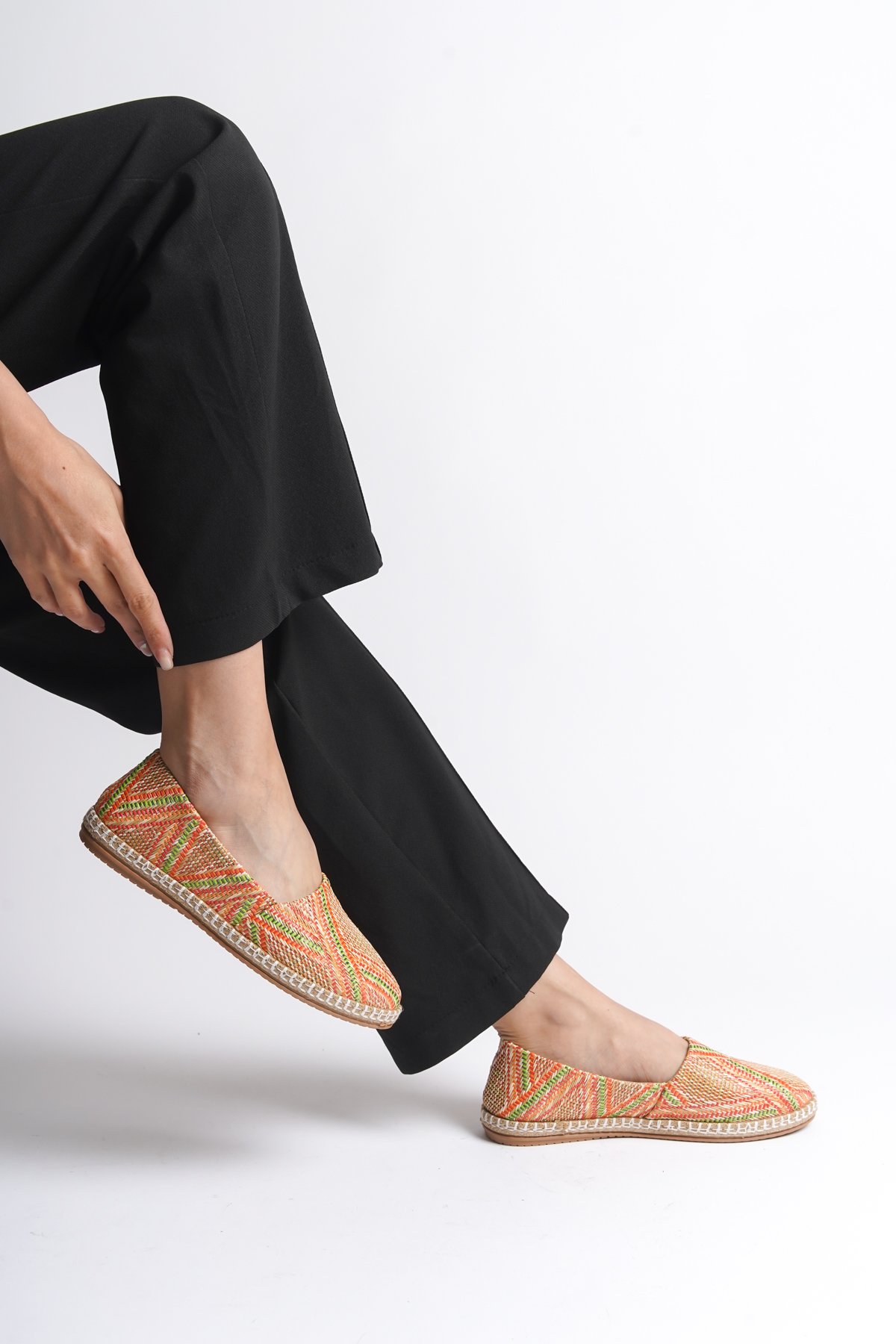 Capone 001 Women Green Orange Espadrille