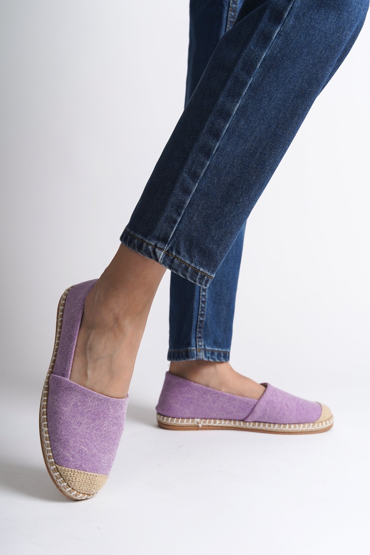 Capone 001 Women Lilac Espadrille