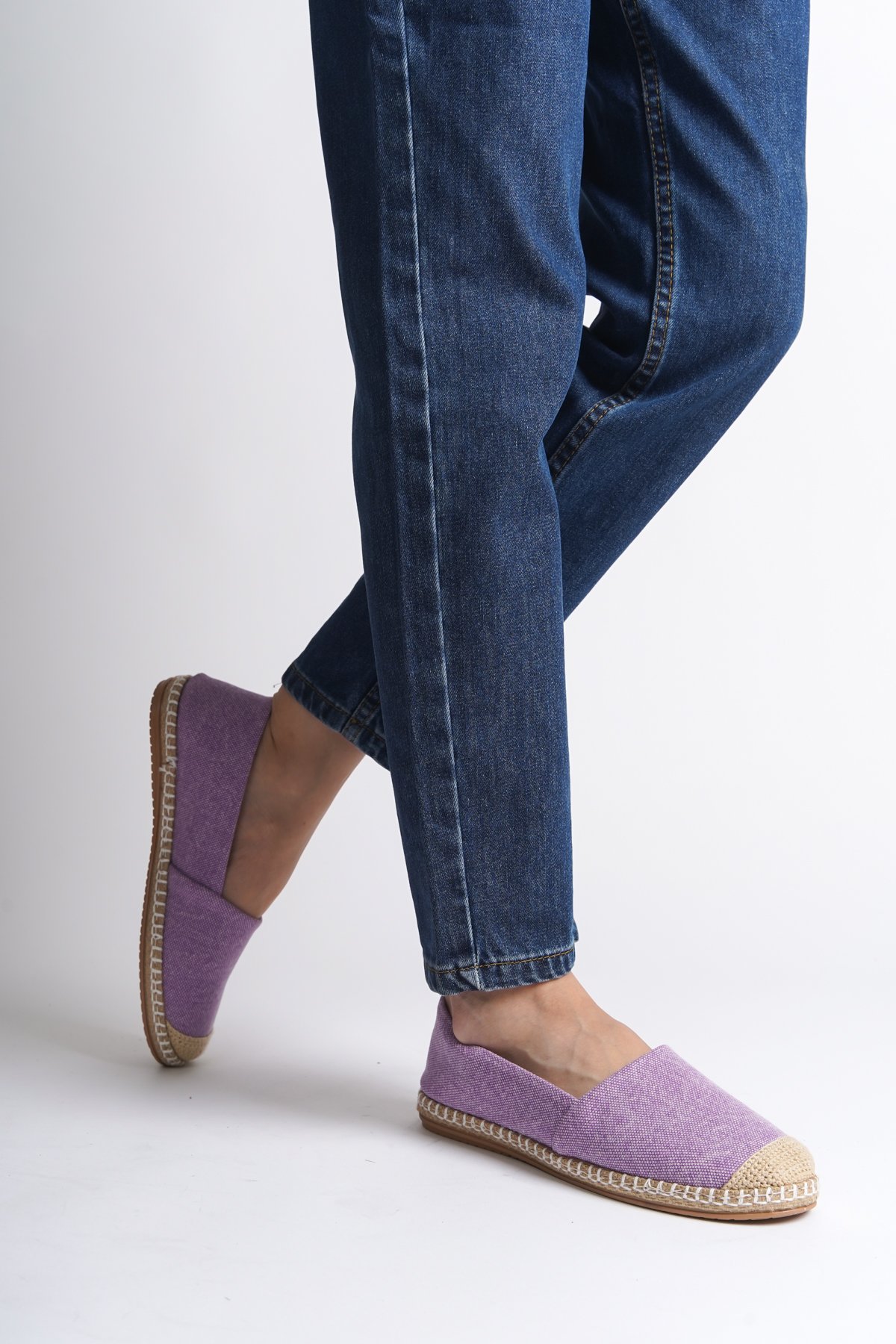Capone 001 Women Lilac Espadrille