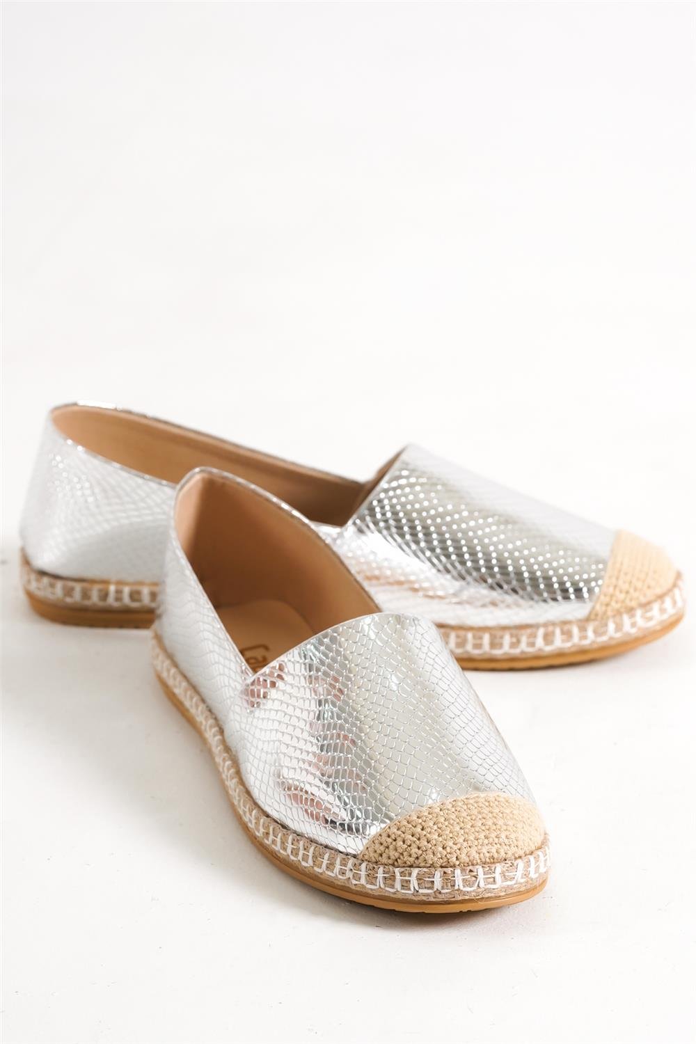 Capone 001 Women Silver Espadrille