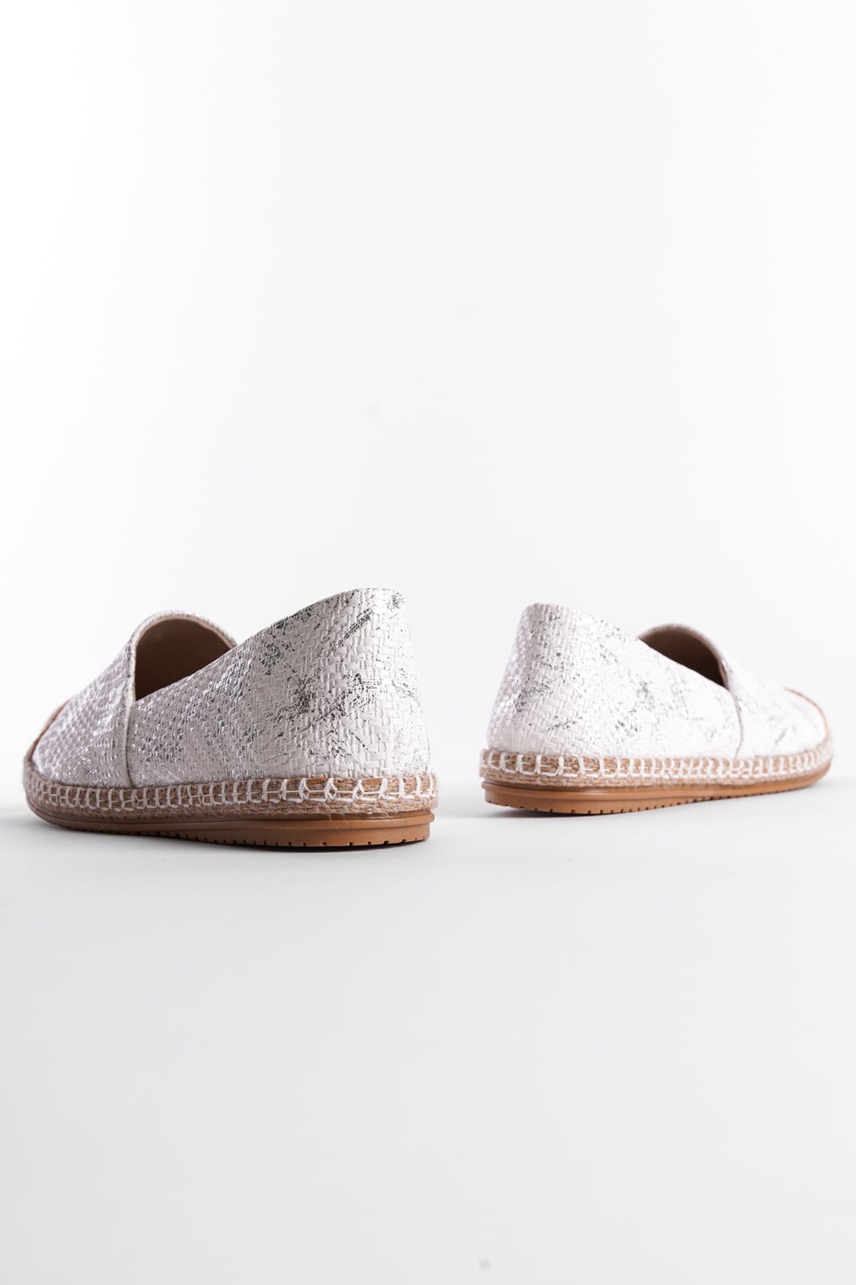 Capone 001 Women Silver Espadrille