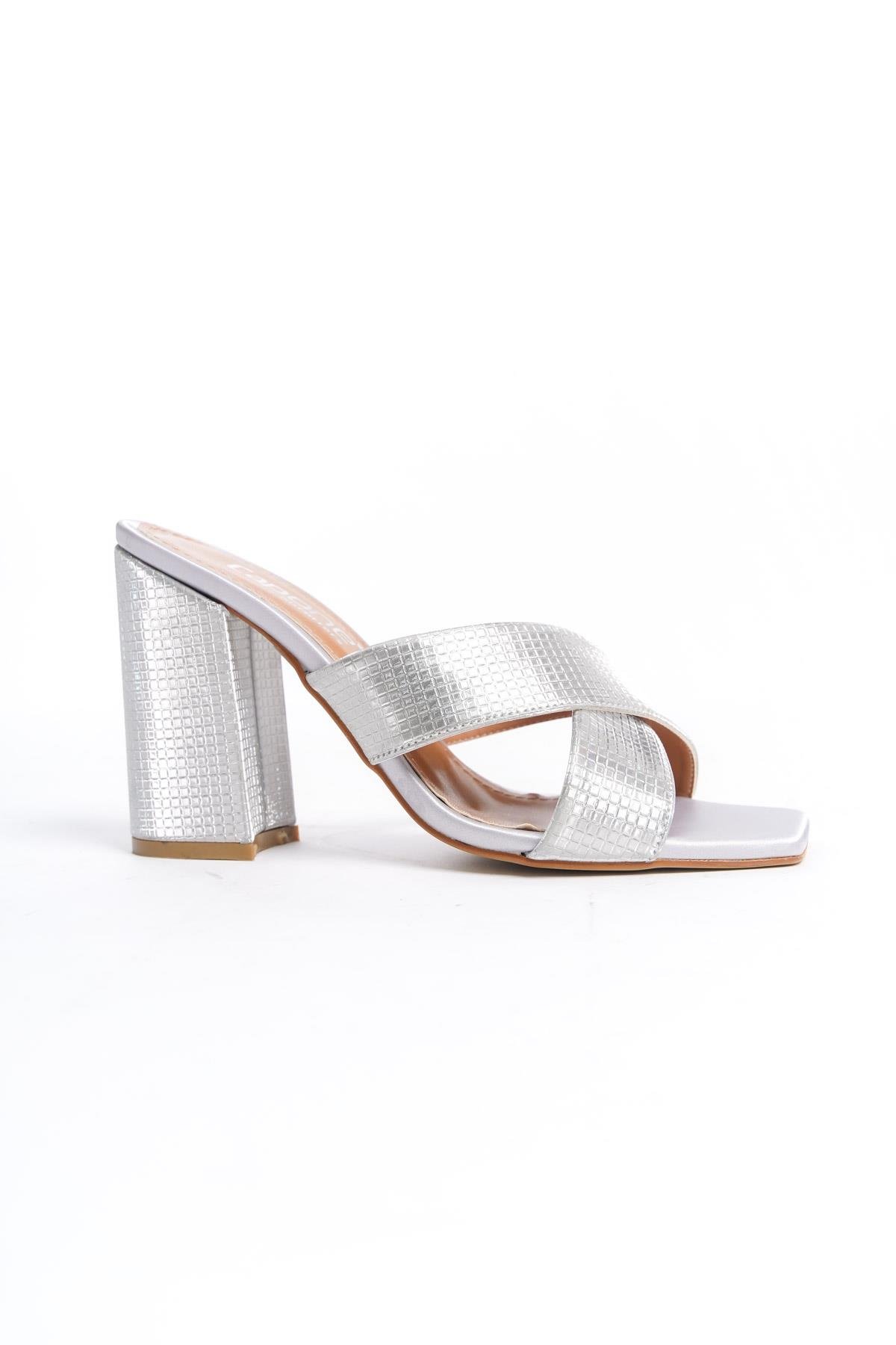 Capone 015 Block Heel Blunt Toe Women Silver Sandals