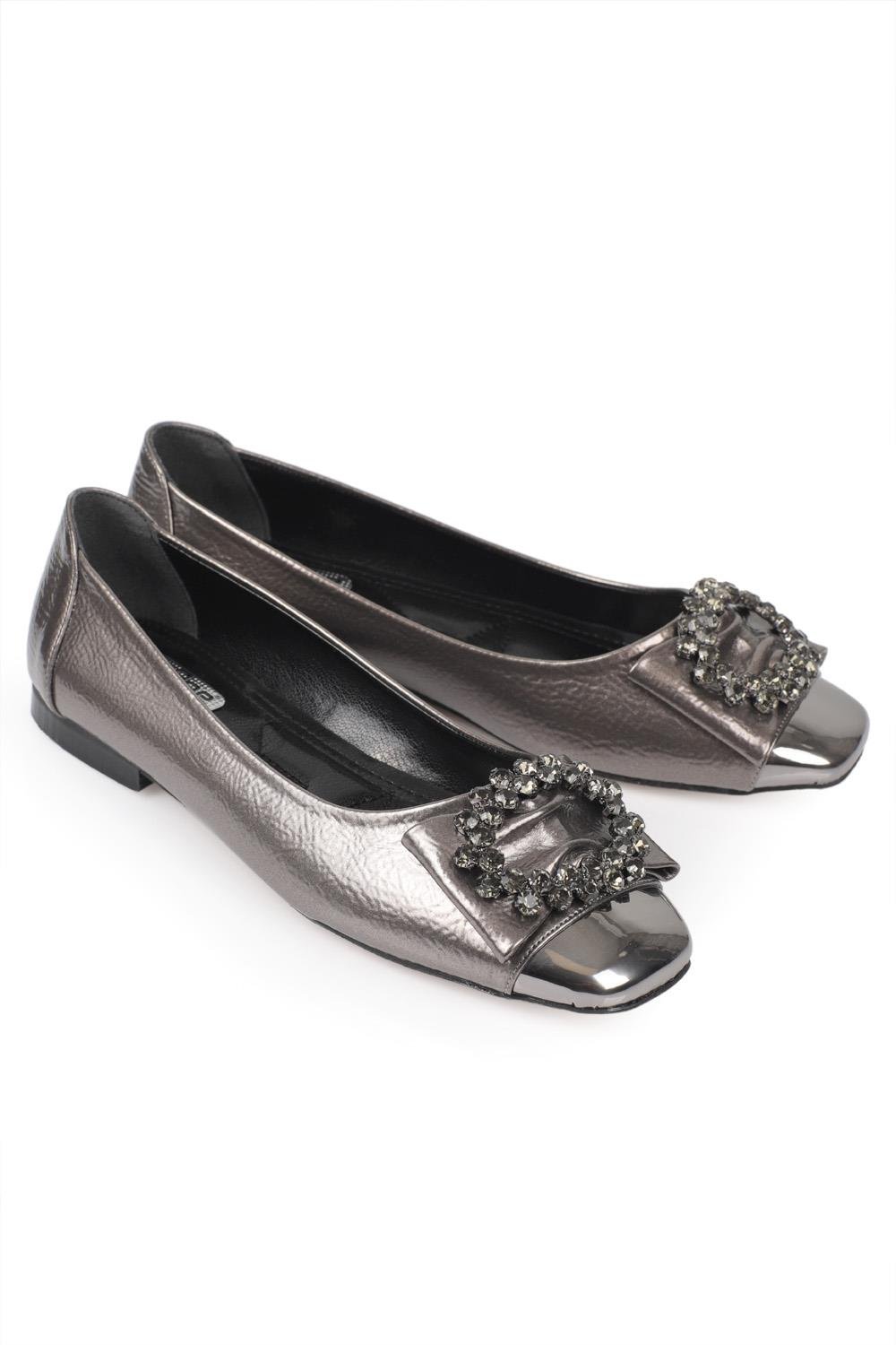 Capone 058 Women Platinum Cristal Embellished Ballet Flats