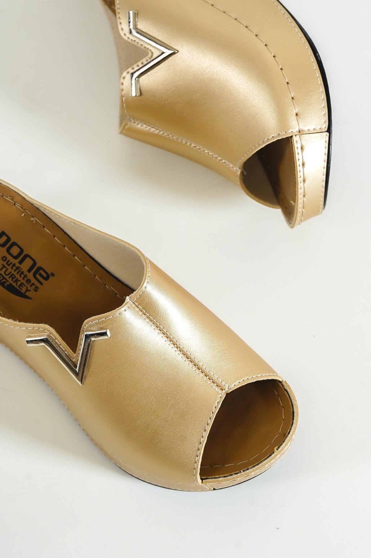 Capone 6145 Women Gold Platform V Clip Accessory Sandals