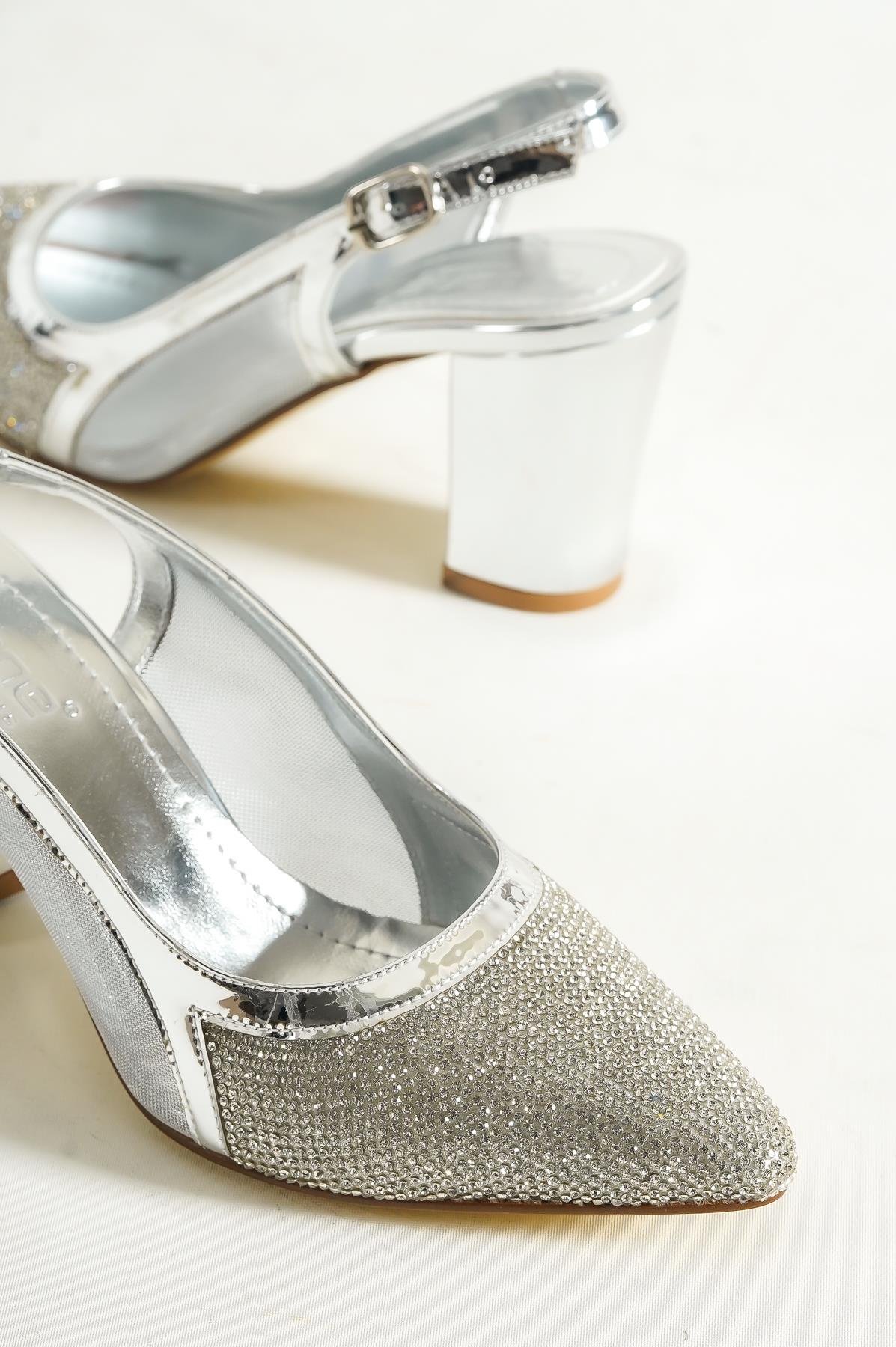 Capone 750 Women Silver Heel Cristal Embellished Netted Slingback Shoes