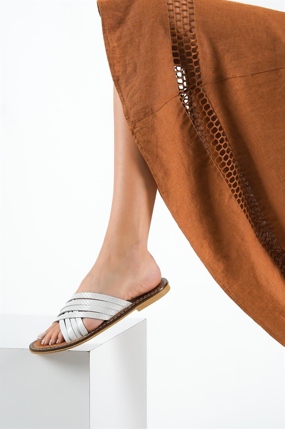 Capone 8098 Genuine Leather Cross Band Women White Sandals