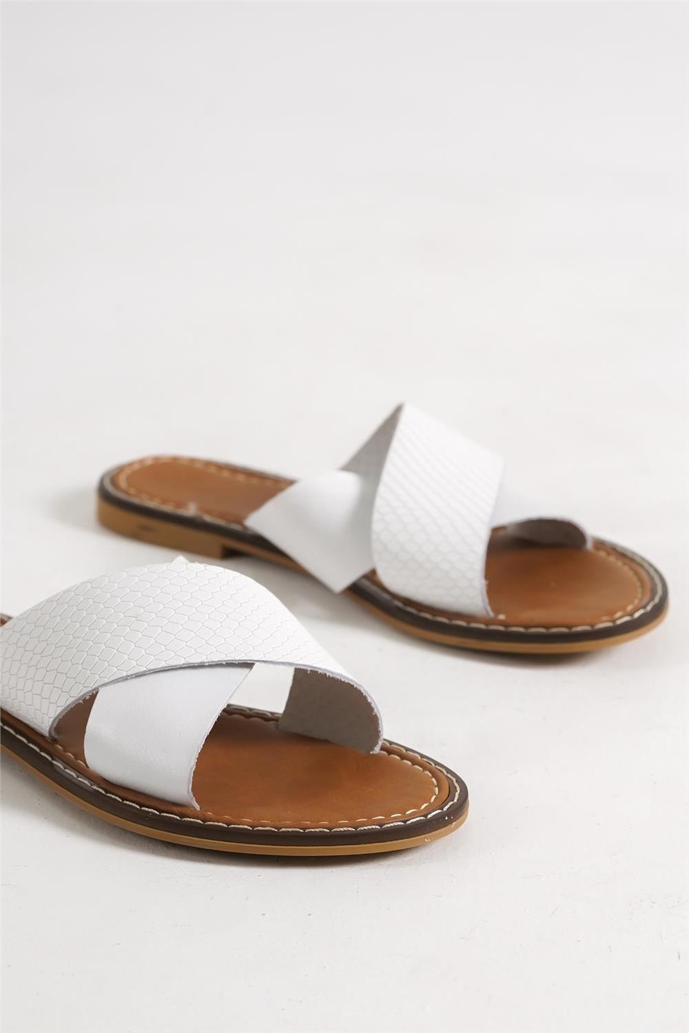 Capone 881 Genuine Leather Cross Band Women White Sandals
