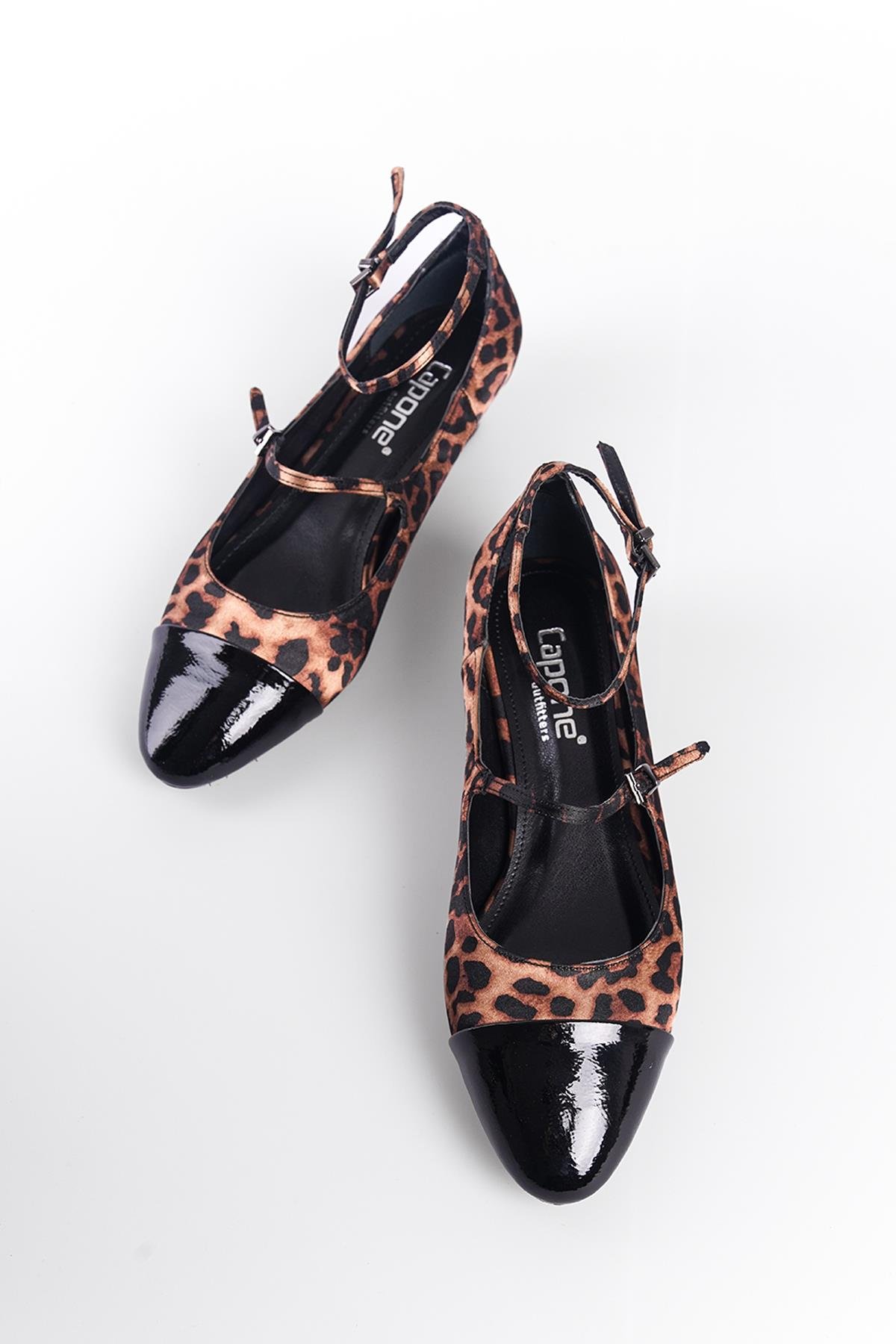 Capone Ankle-Strap Short-Heeled Women Leopard Shoes