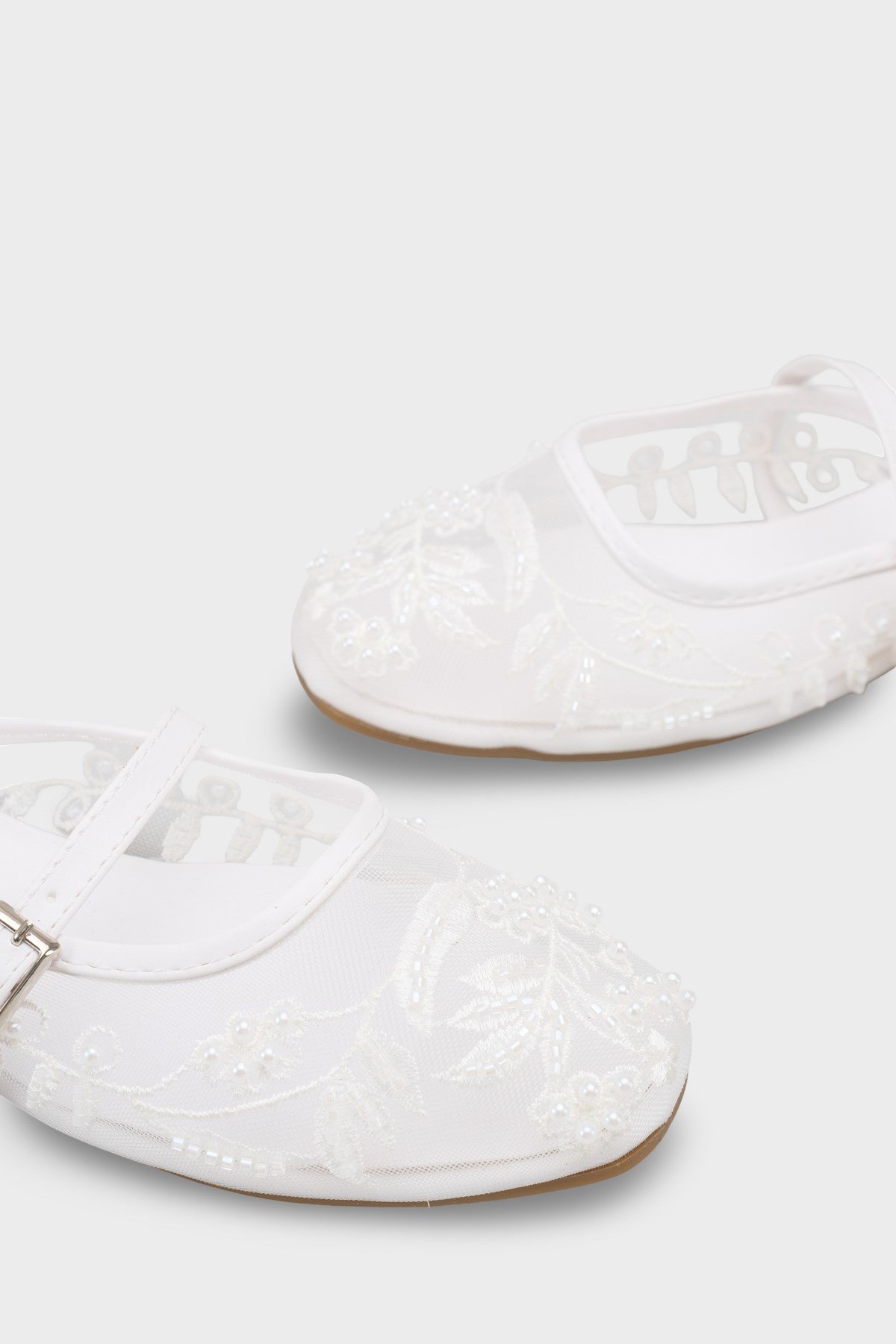 Capone Avie Lace Mesh Embroidered Women White Mule