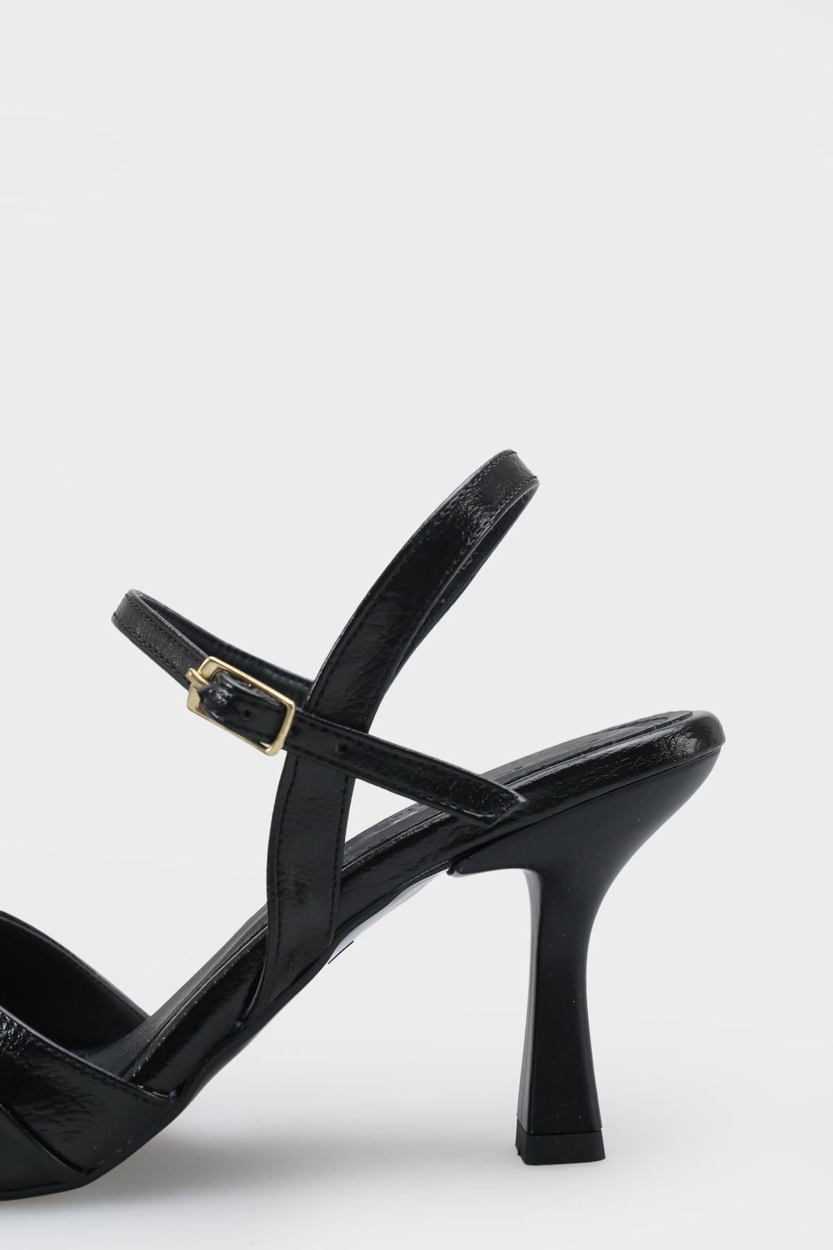 Capone  Belvia Pointed Toe Metallic Ankle Strap Mid Heel Women Black Shoe