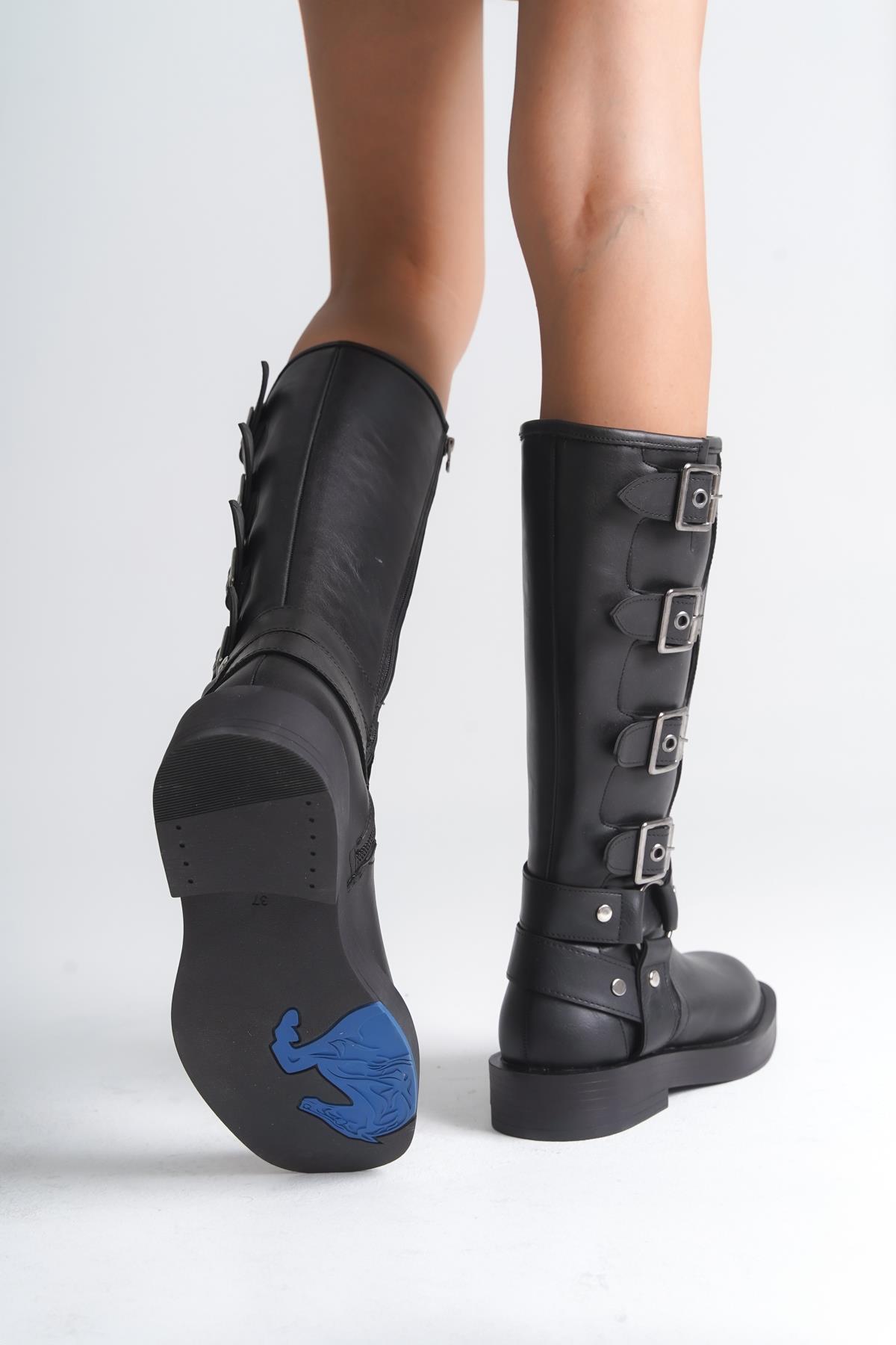 Capone Biker Zippered Women Black Boots