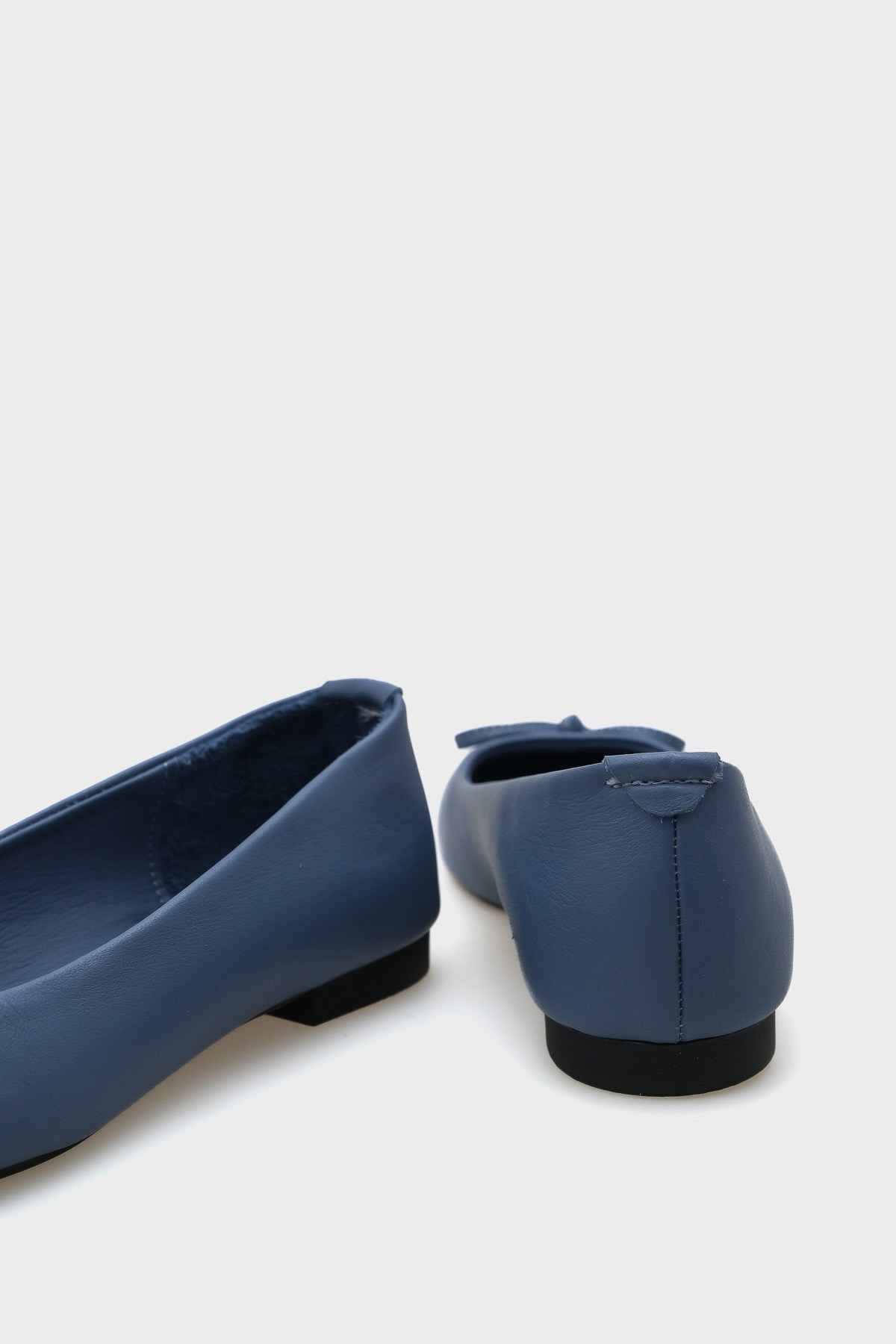 Capone Bloom Genuine Leather Bow Detail Round Toe Women Denim Blue Ballerinas