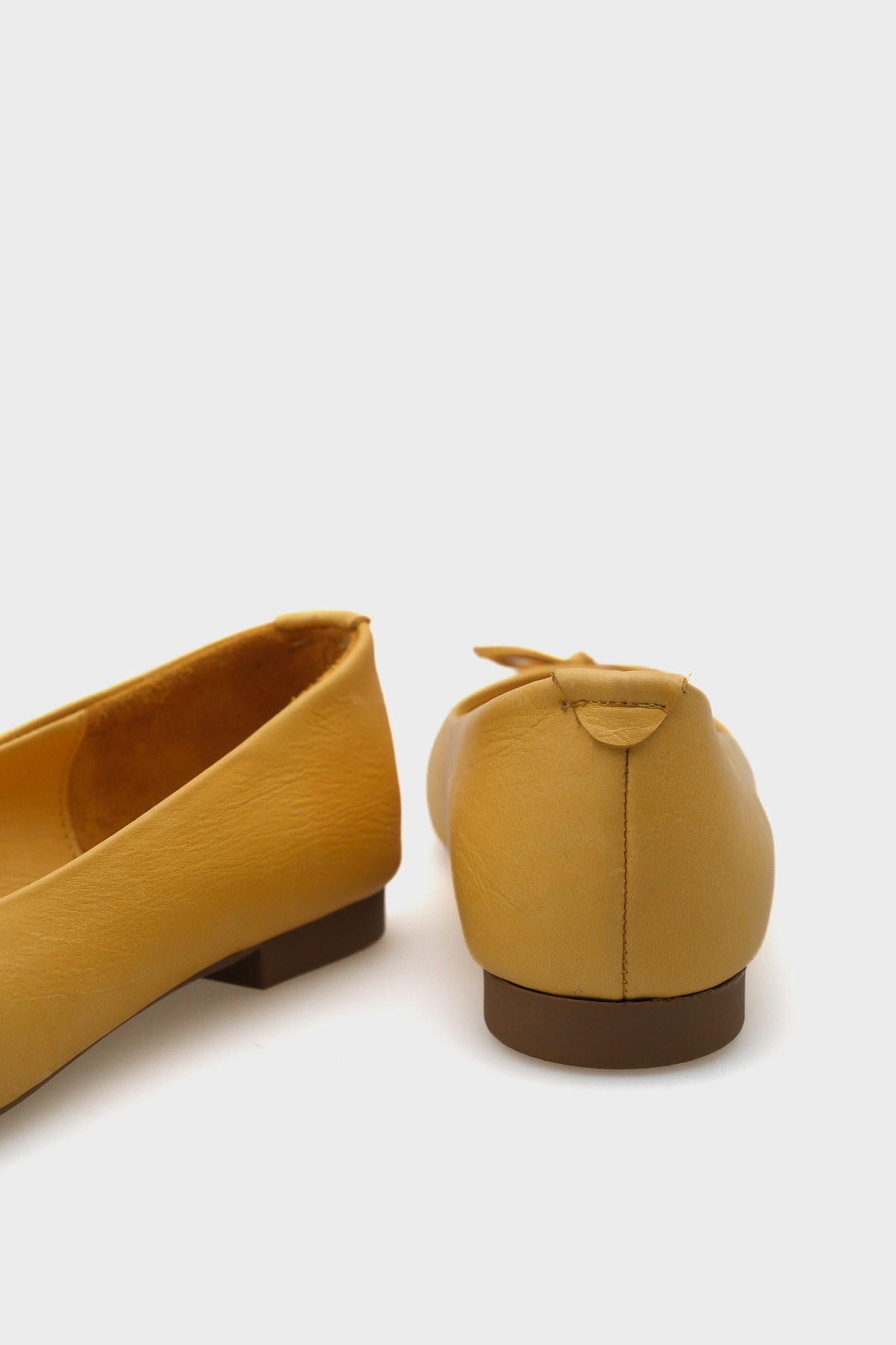 Capone Bloom Genuine Leather Bow Detail Round Toe Women Mustard Ballerinas