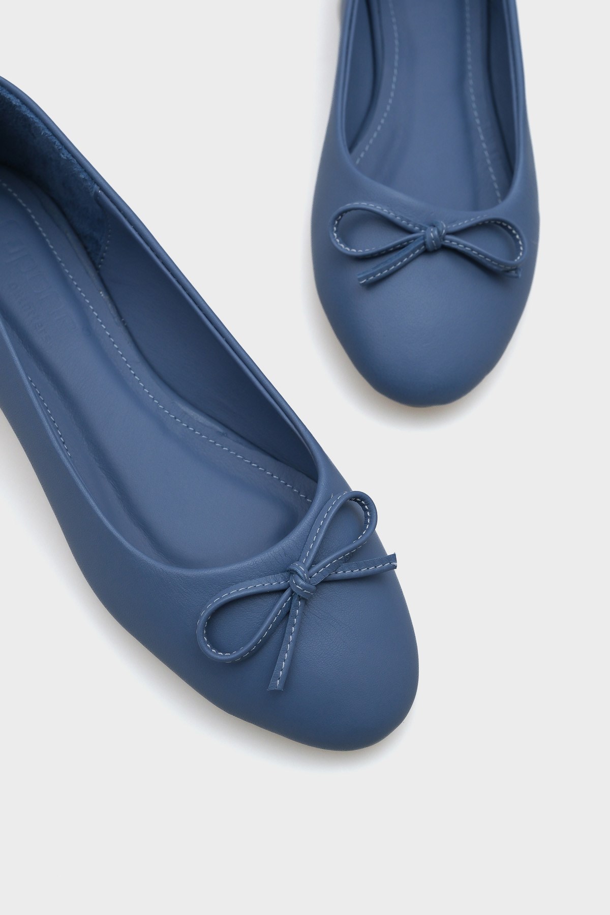 Capone Bloom Genuine Leather Bow Detail Round Toe Women Denim Blue Ballerinas