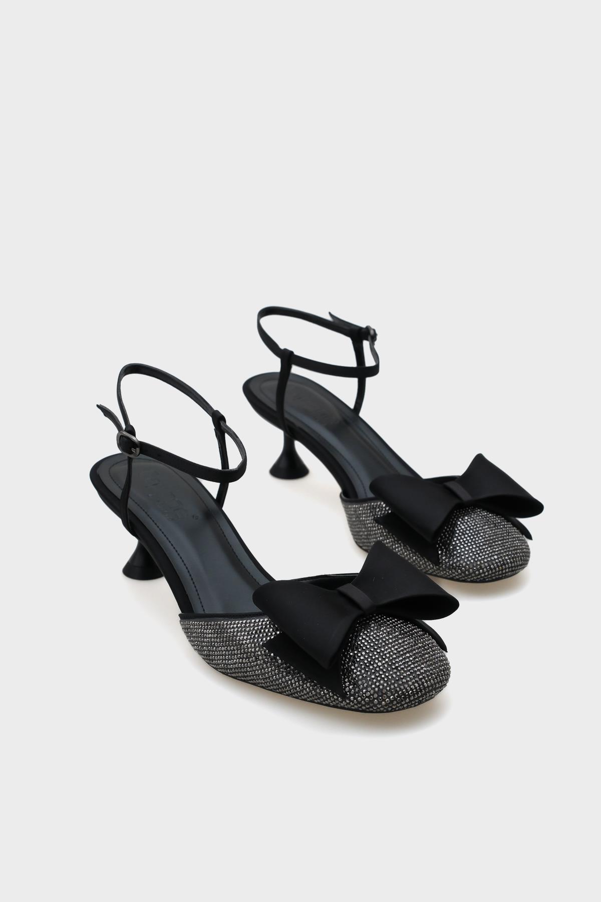 Capone Blunt Crystal Embellished Toe Bow Satin Ankle Strap Medium Heeled Women Satin Black Stylish Shoes