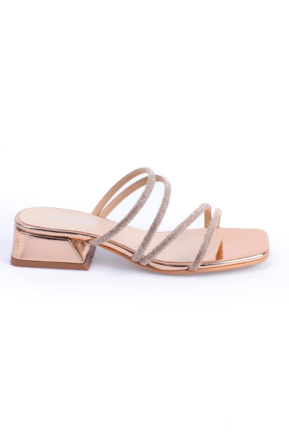Capone Blunt Toe Crystal Embellished Bantlı Low Heel Mirror Fabric Woman Sandals