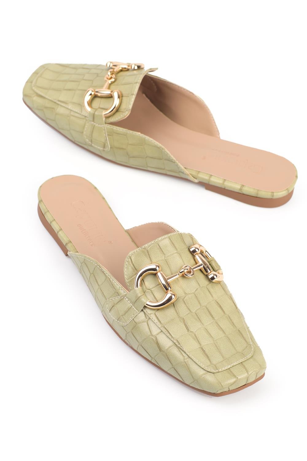 Capone Blunt Toe Metal Accessory Croco Pattern Woman Mules