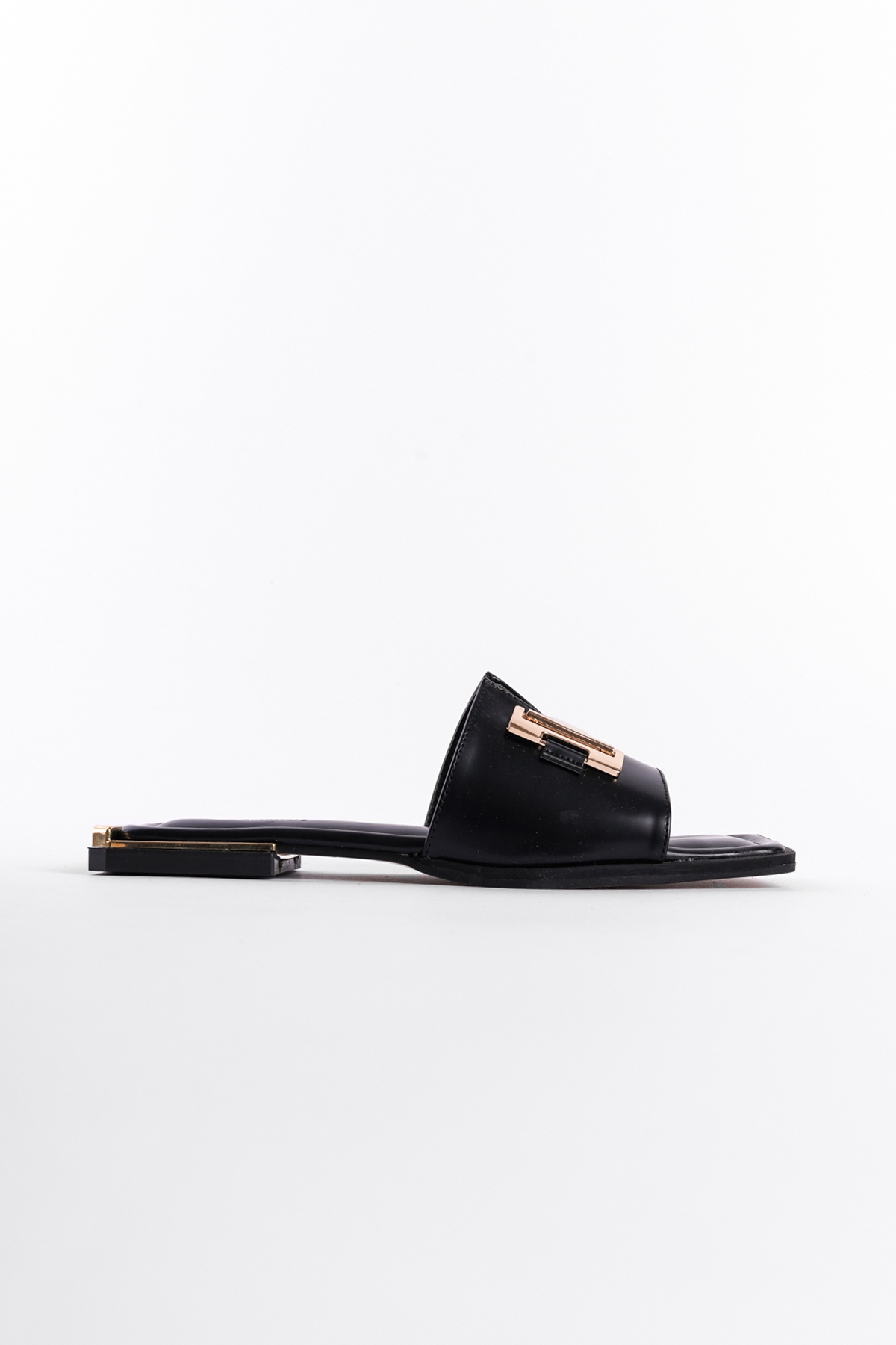 Capone Blunt Toe Metal Bouckle Metal Heel Detail Woman Sandals
