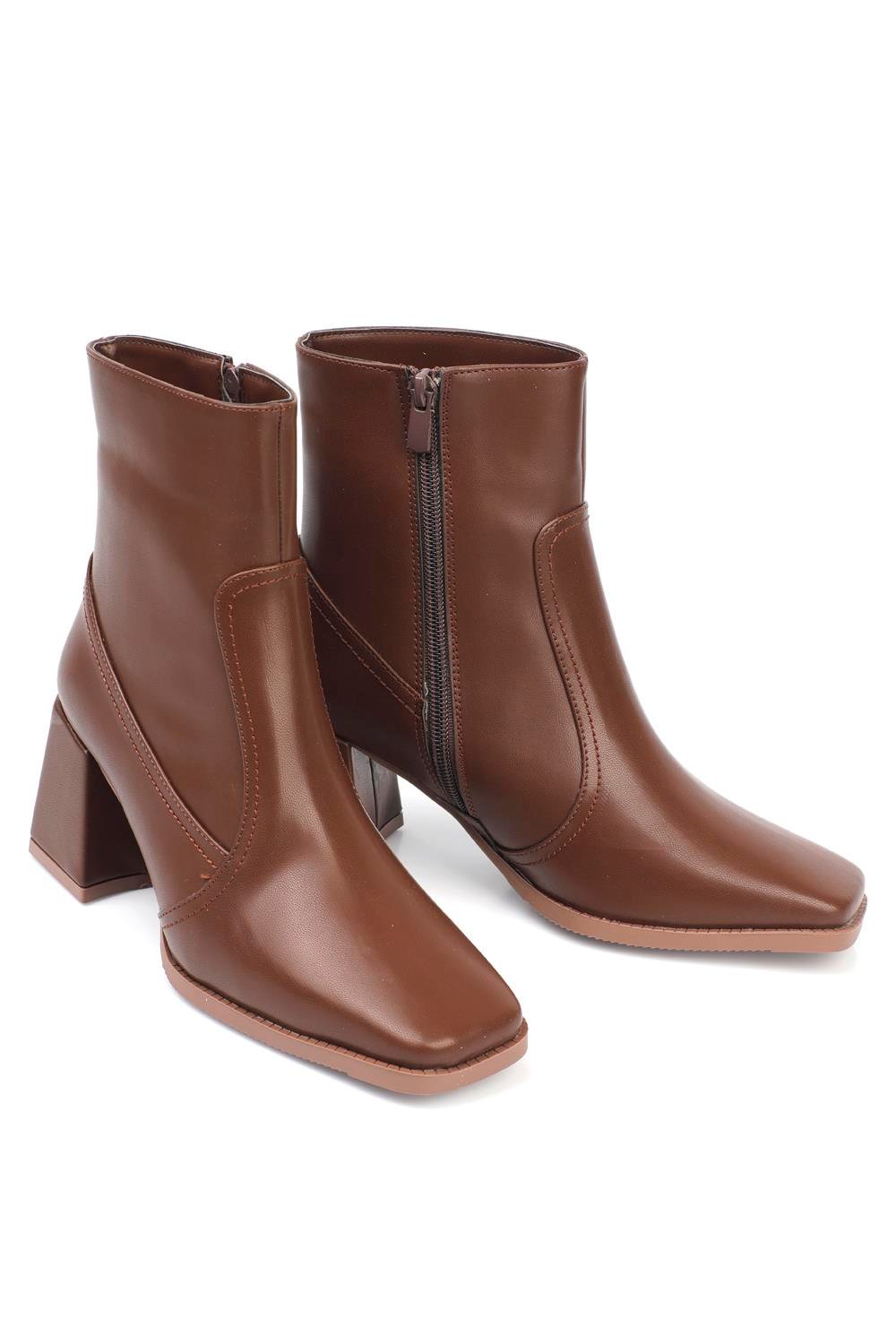 Capone Blunt Toe Side Zipper Woman Booties