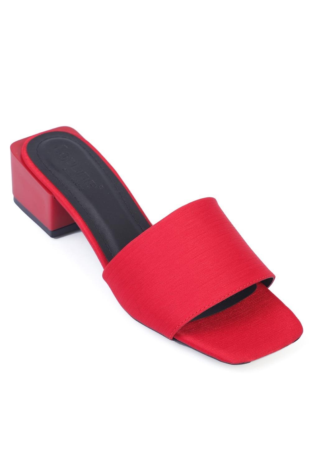 Capone Blunt Toe Single Band Heeled Satin Labrinth Pattern Woman Sandals