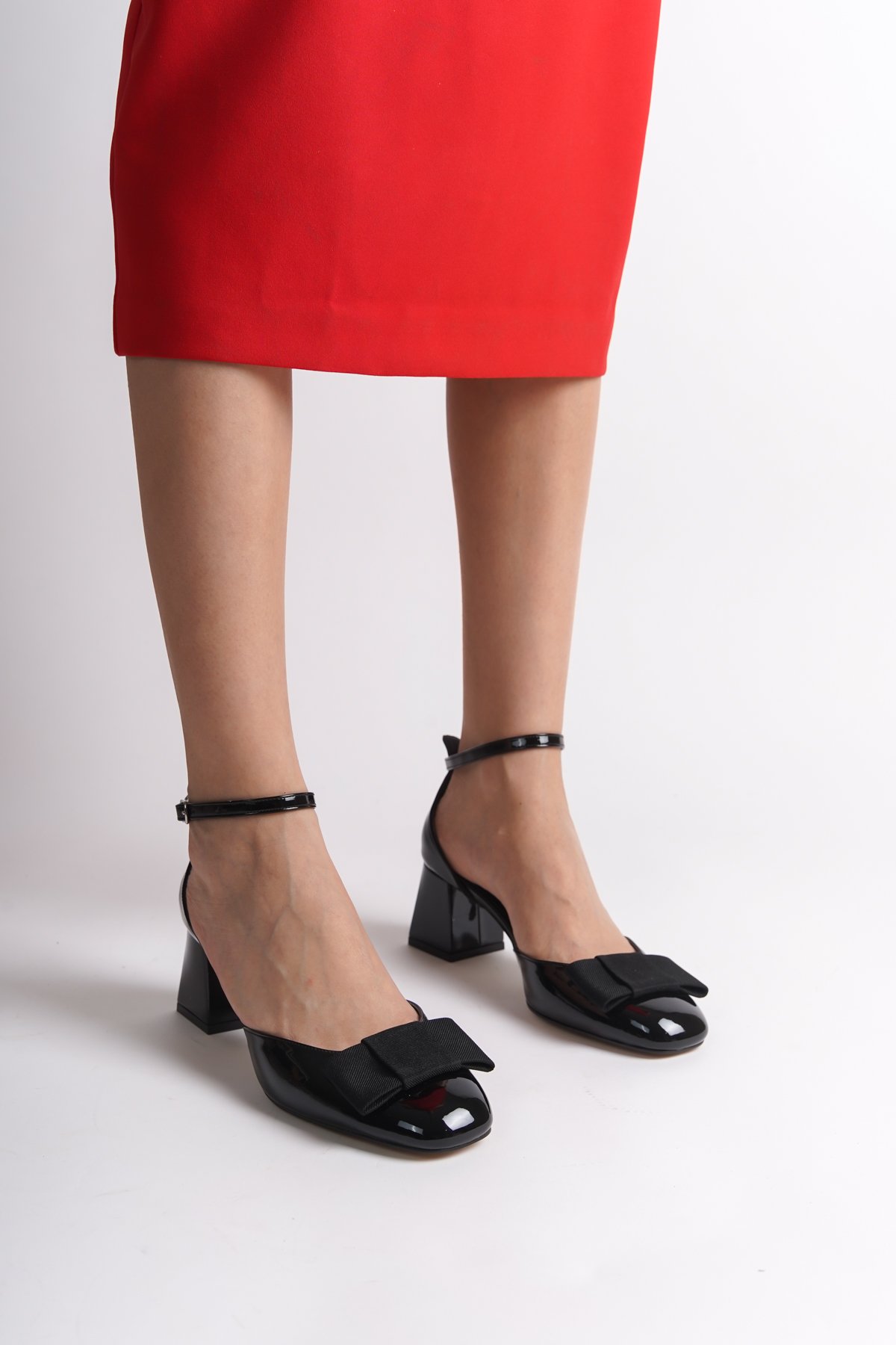 Capone Bow Ankle Strap Mid Heel Faux Patent Leather Women Patent Black Shoes