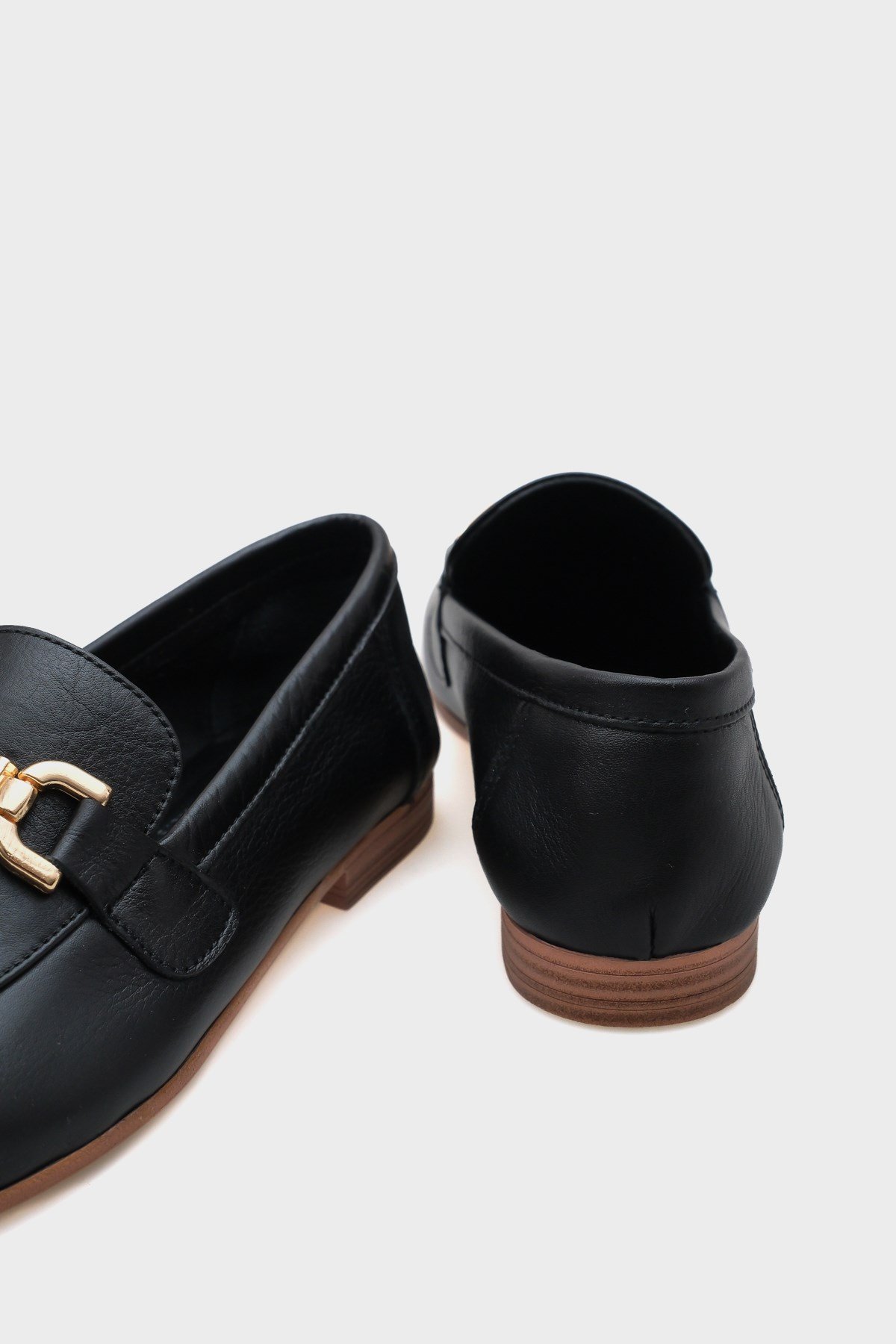 Capone Cally Women Black Loafer