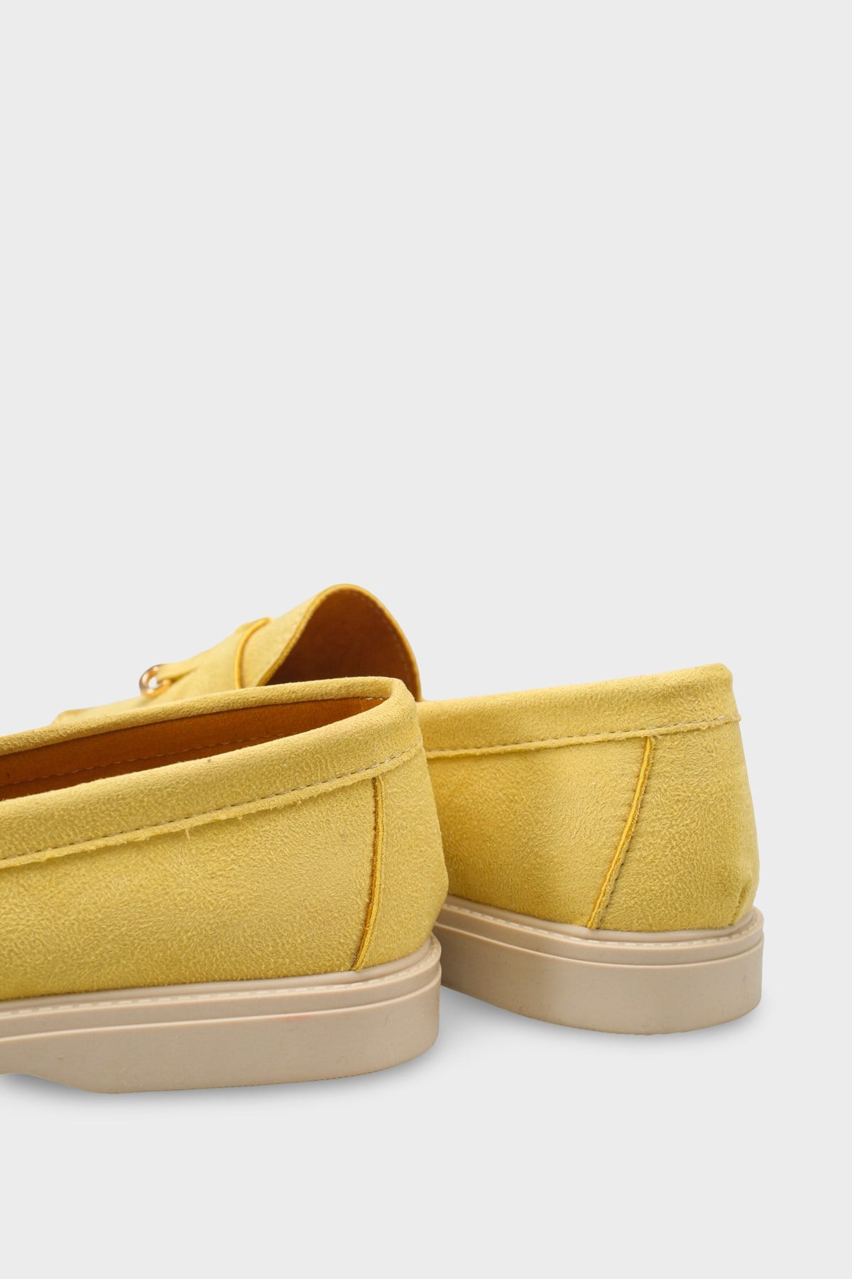 Capone Calypso Women Yellow Loafer